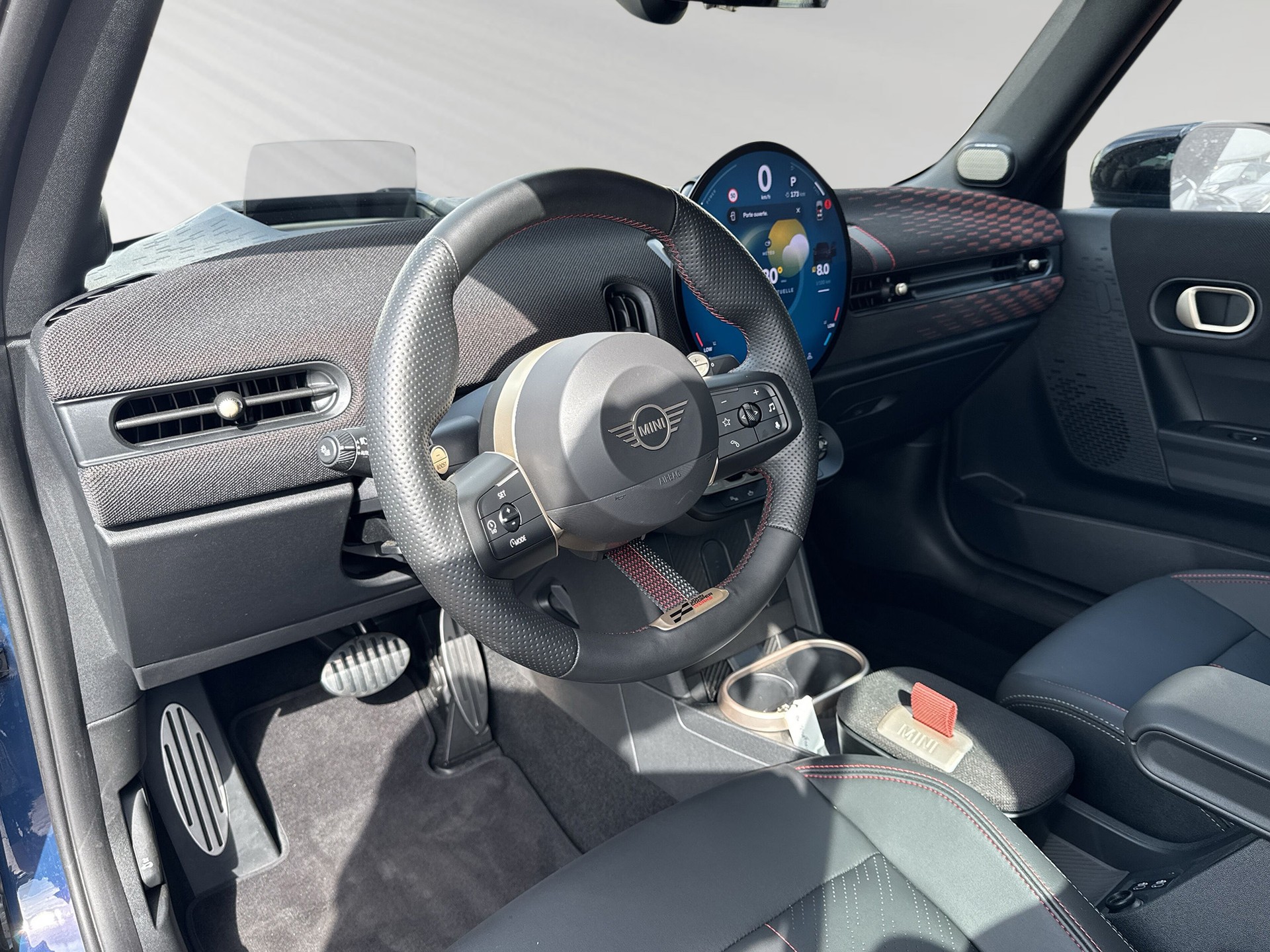 MINI Cooper John Cooper Works Cabriolet DKG-showroom-element-3