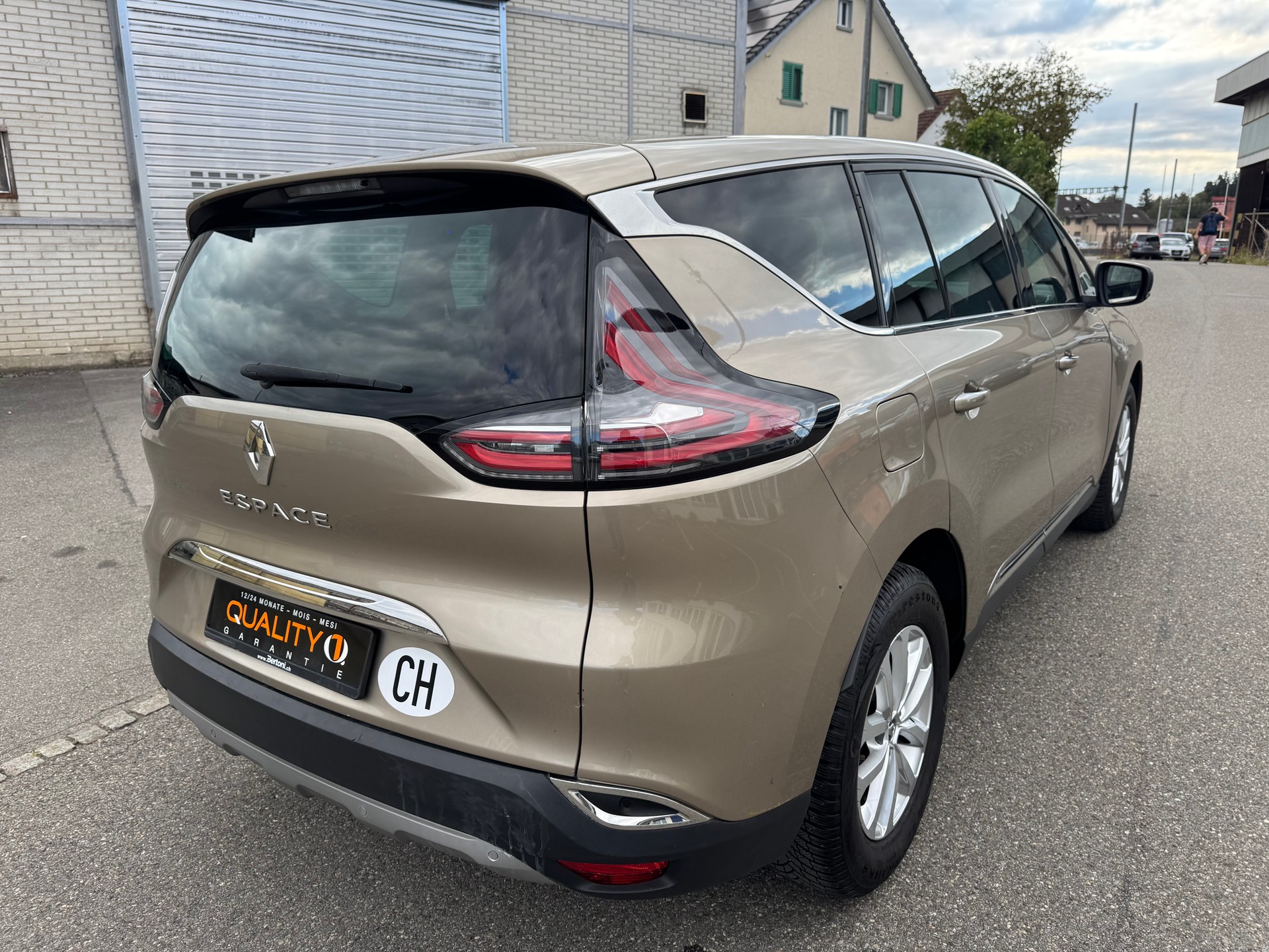 RENAULT Espace 1.6 dCi Intens EDC-image-4