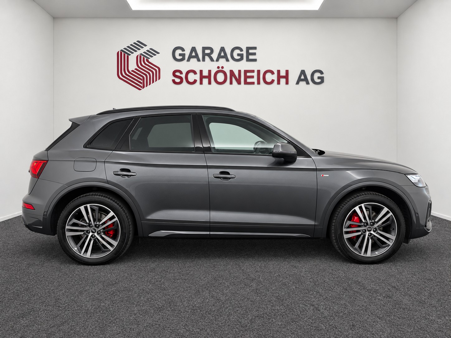 AUDI Q5 2.0 45 TFSI S Line quattro S-Tronic-showroom-element-3