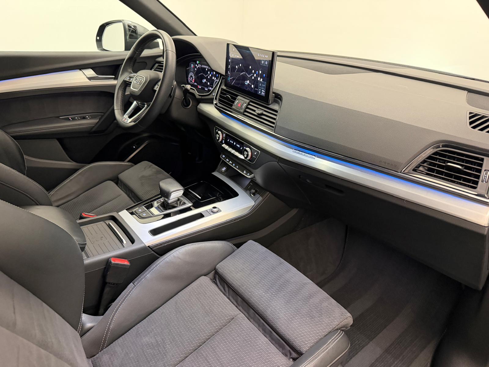AUDI Q5 2.0 45 TFSI S Line quattro S-Tronic-image-11