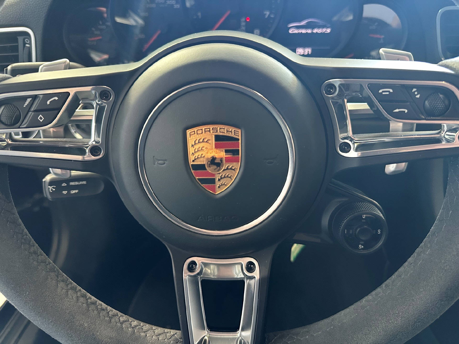 PORSCHE 911 Coupé 3.0 Carrera 4 GTS PDK-image-11