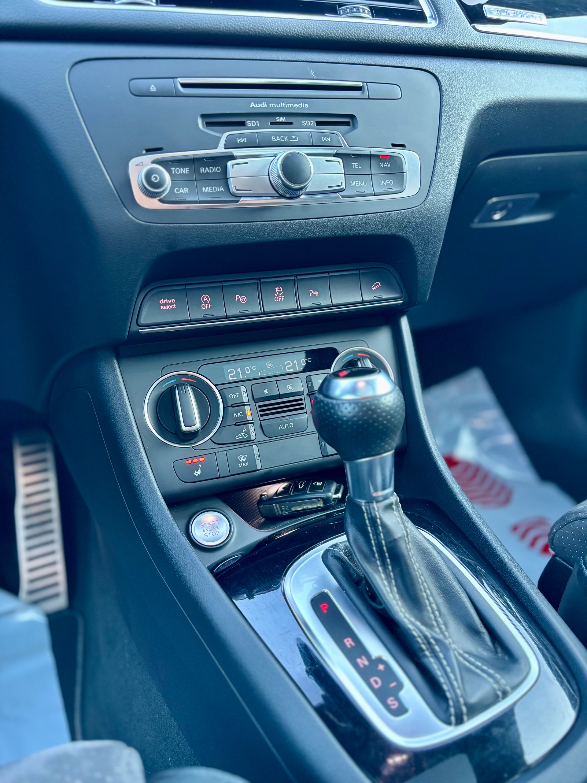 AUDI Q3 2.0 TFSI SPORT 220 PS QUATTRO S-tronic/S-Line-image-12