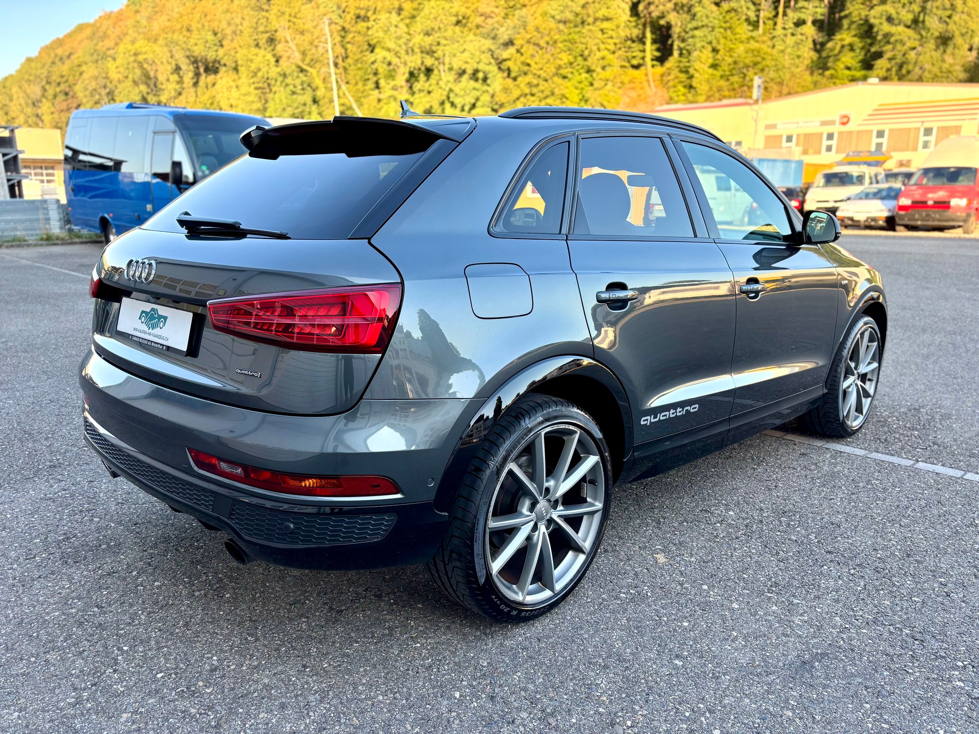 AUDI Q3 2.0 TFSI SPORT 220 PS QUATTRO S-tronic/S-Line-showroom-element-3