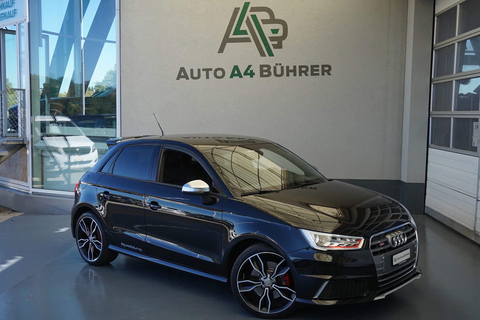 AUDI S1 2.0 TFSI Sport quattro 6-Gang 230PS-showroom-element-1
