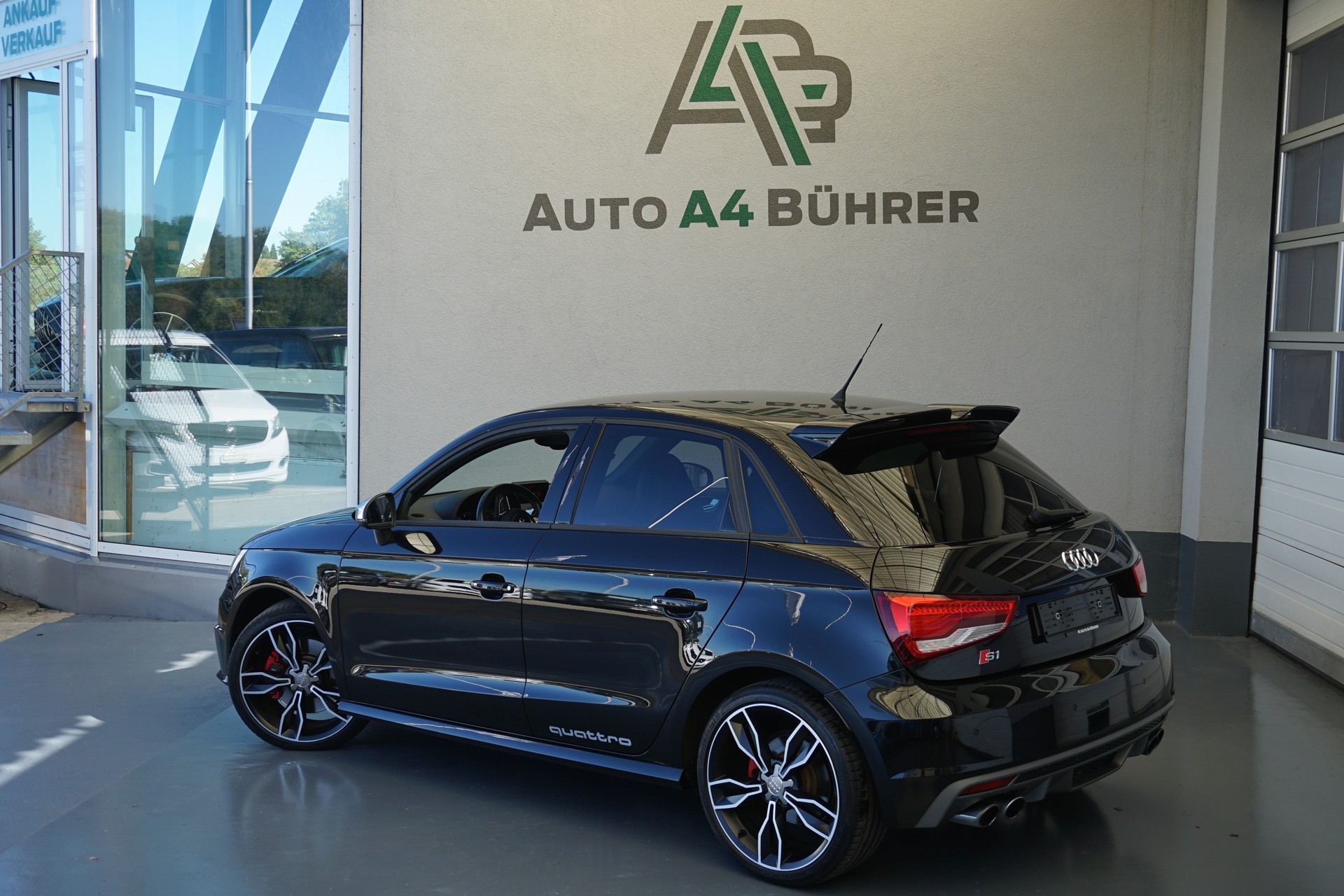 AUDI S1 2.0 TFSI Sport quattro 6-Gang 230PS-image-4