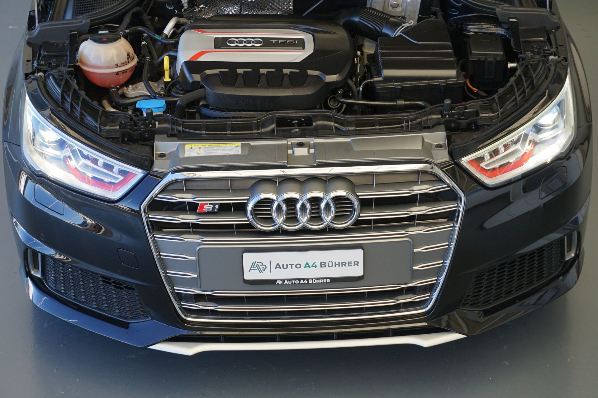 AUDI S1 2.0 TFSI Sport quattro 6-Gang 230PS-image-12