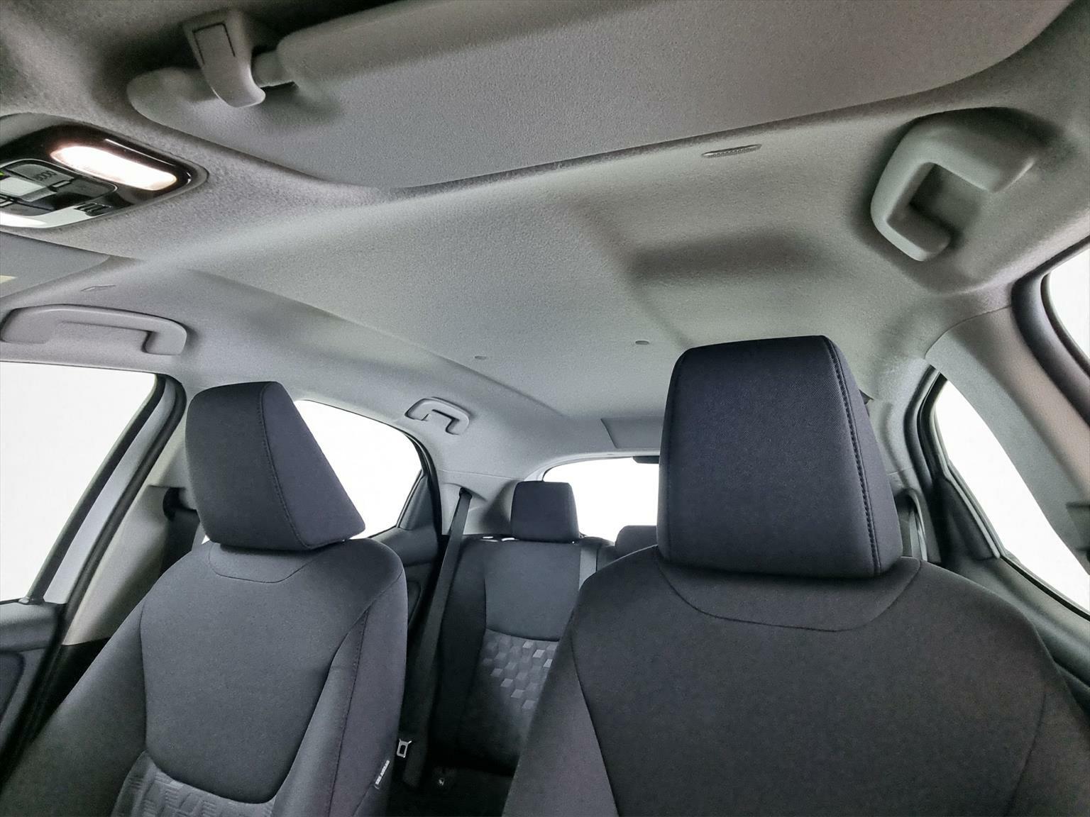 TOYOTA Yaris 1.5 Hybrid Active-image-12