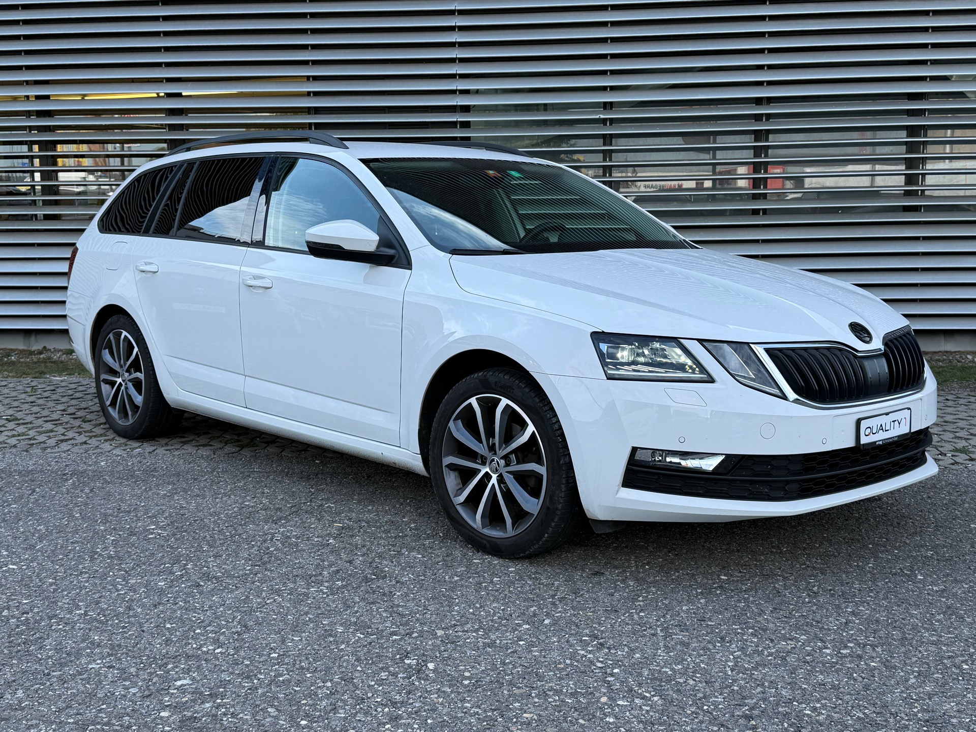 SKODA Octavia Combi 1.6 TDI Ambition