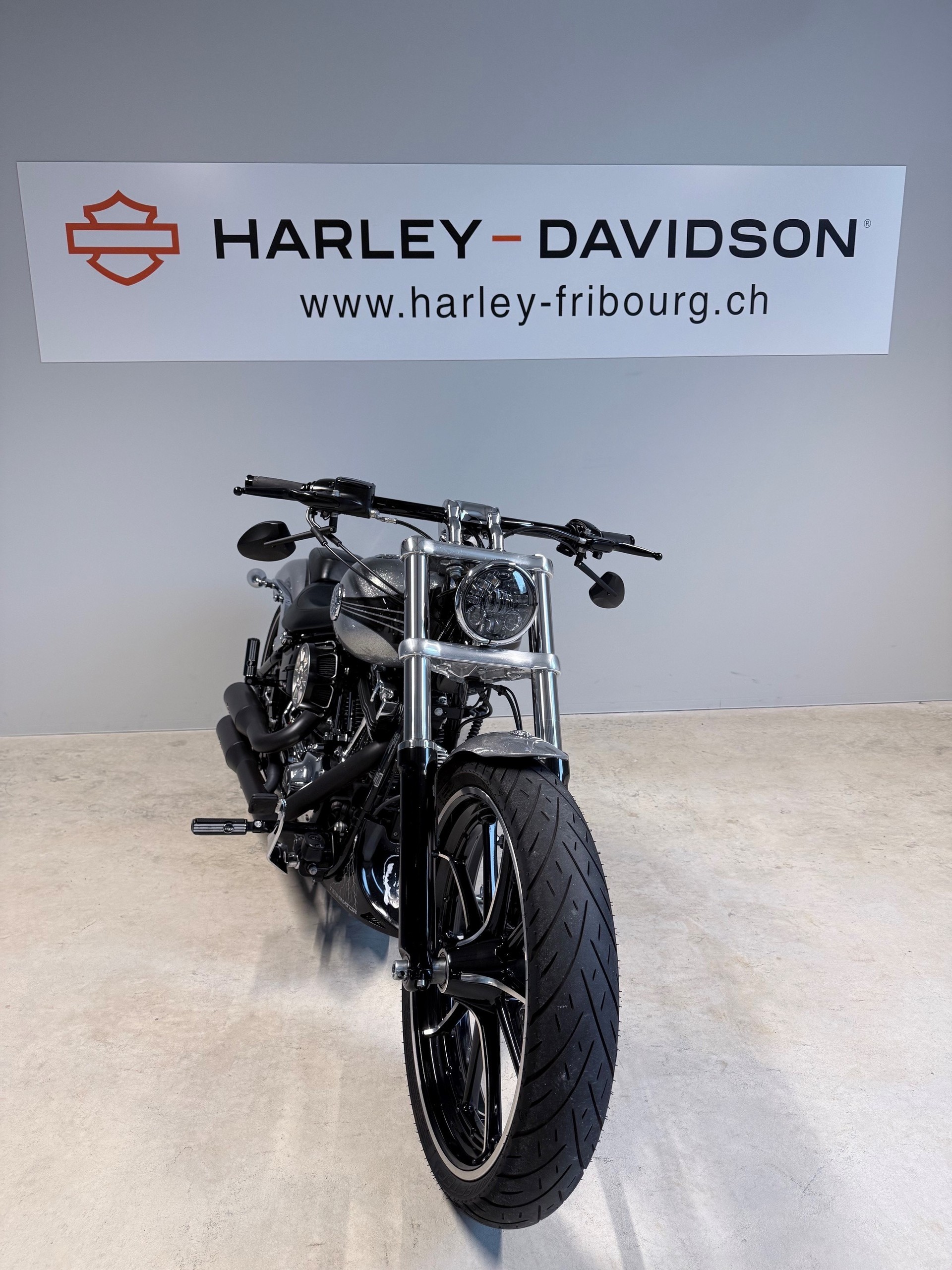 HARLEY-DAVIDSON FXSB Breakout 103 ABS-image-2