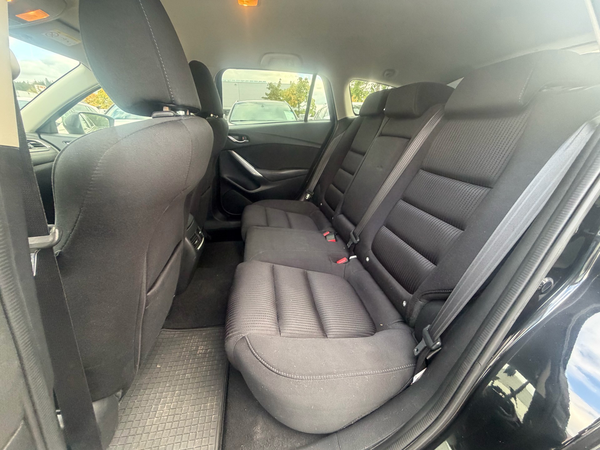 MAZDA 6 Sportwagon 2.2 D 16V Ambition-image-9