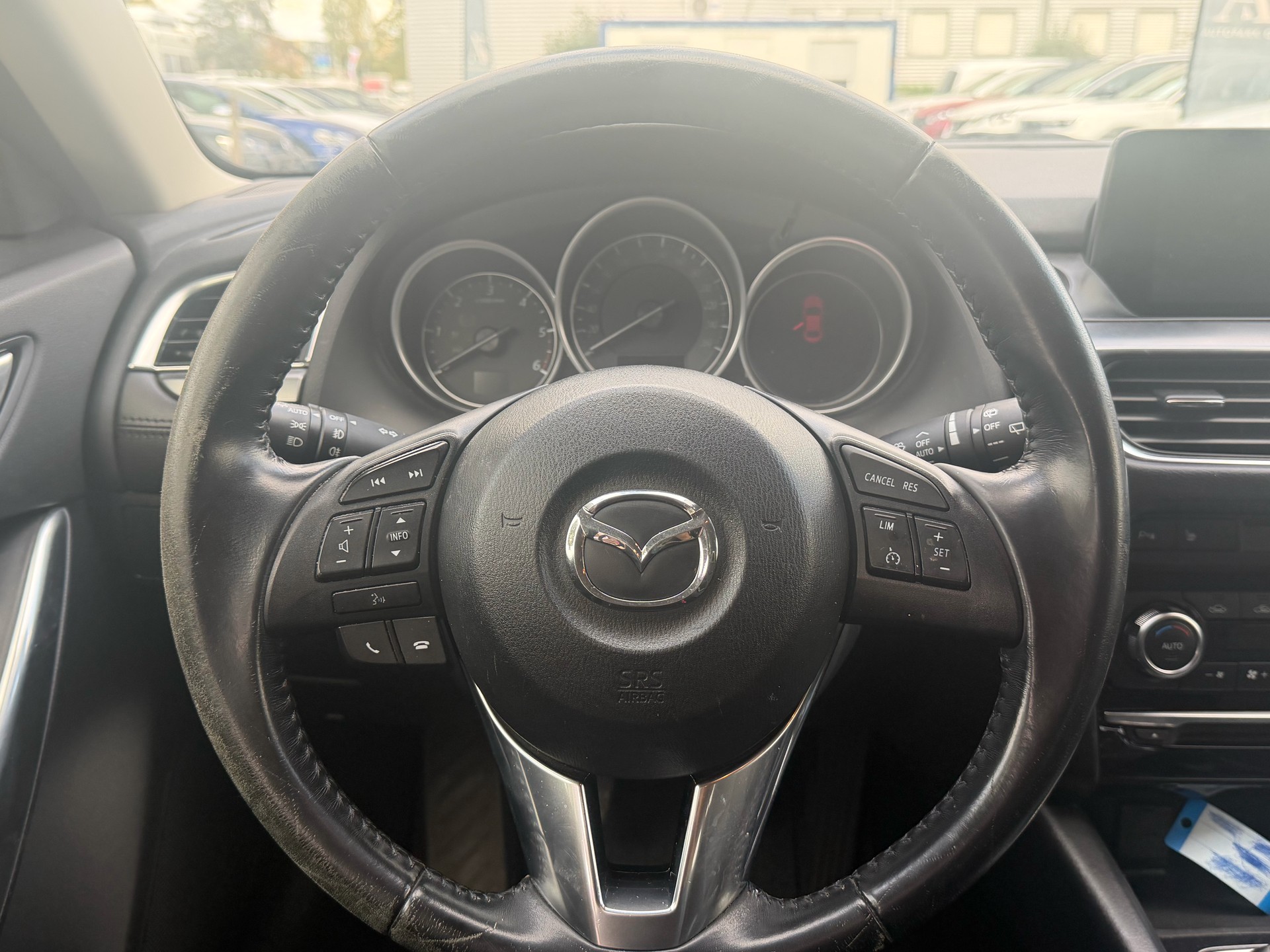 MAZDA 6 Sportwagon 2.2 D 16V Ambition-image-11