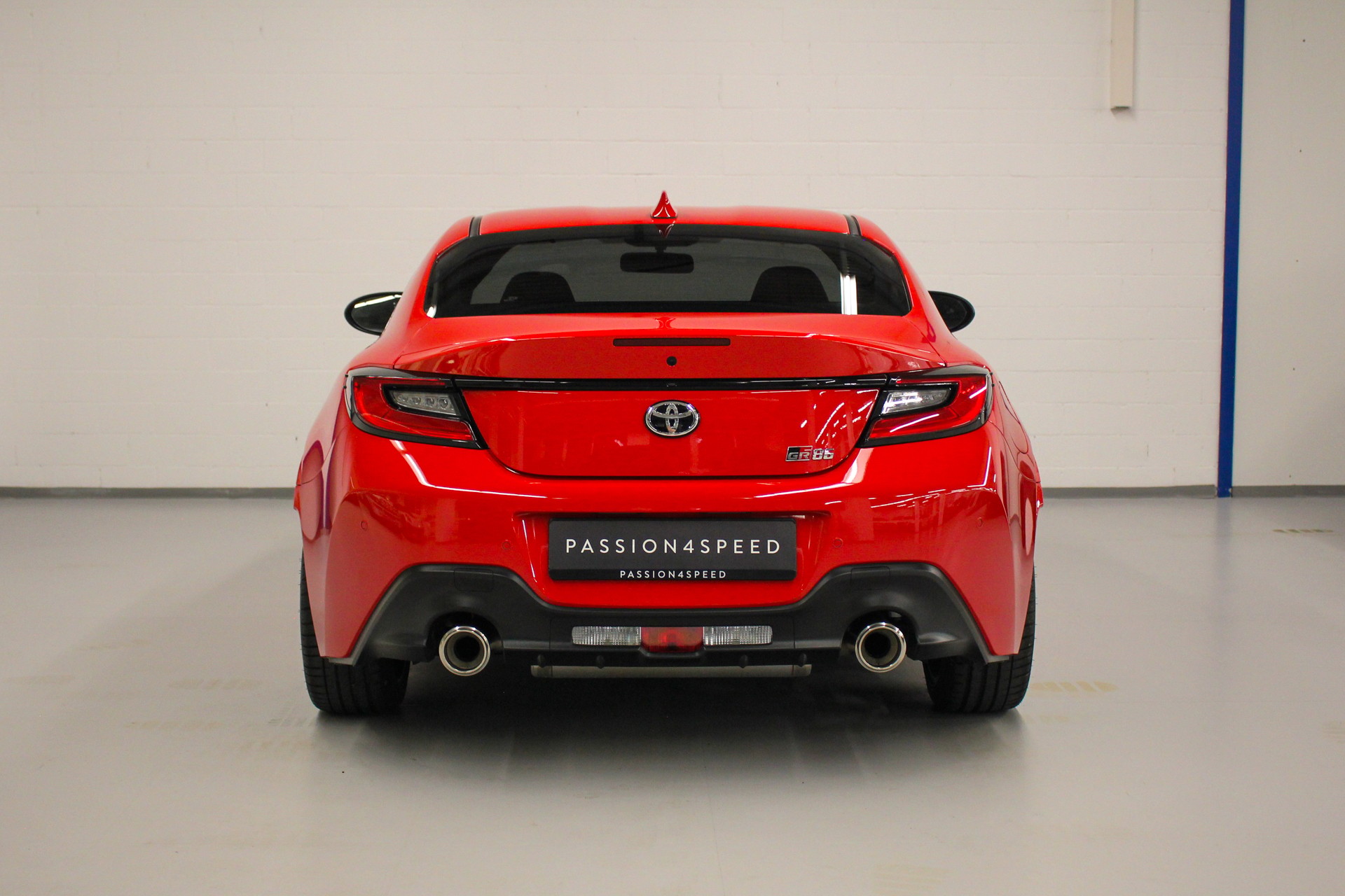 TOYOTA GR 86 2.4 Sport+-showroom-element-3