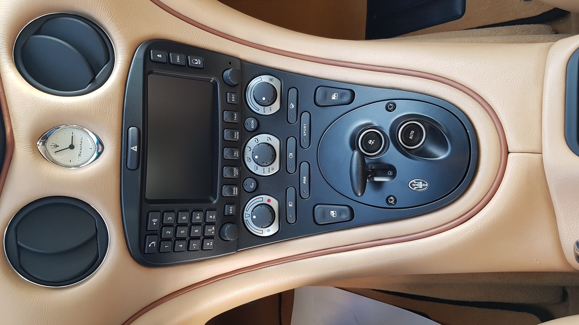 MASERATI Spyder GT-image-9