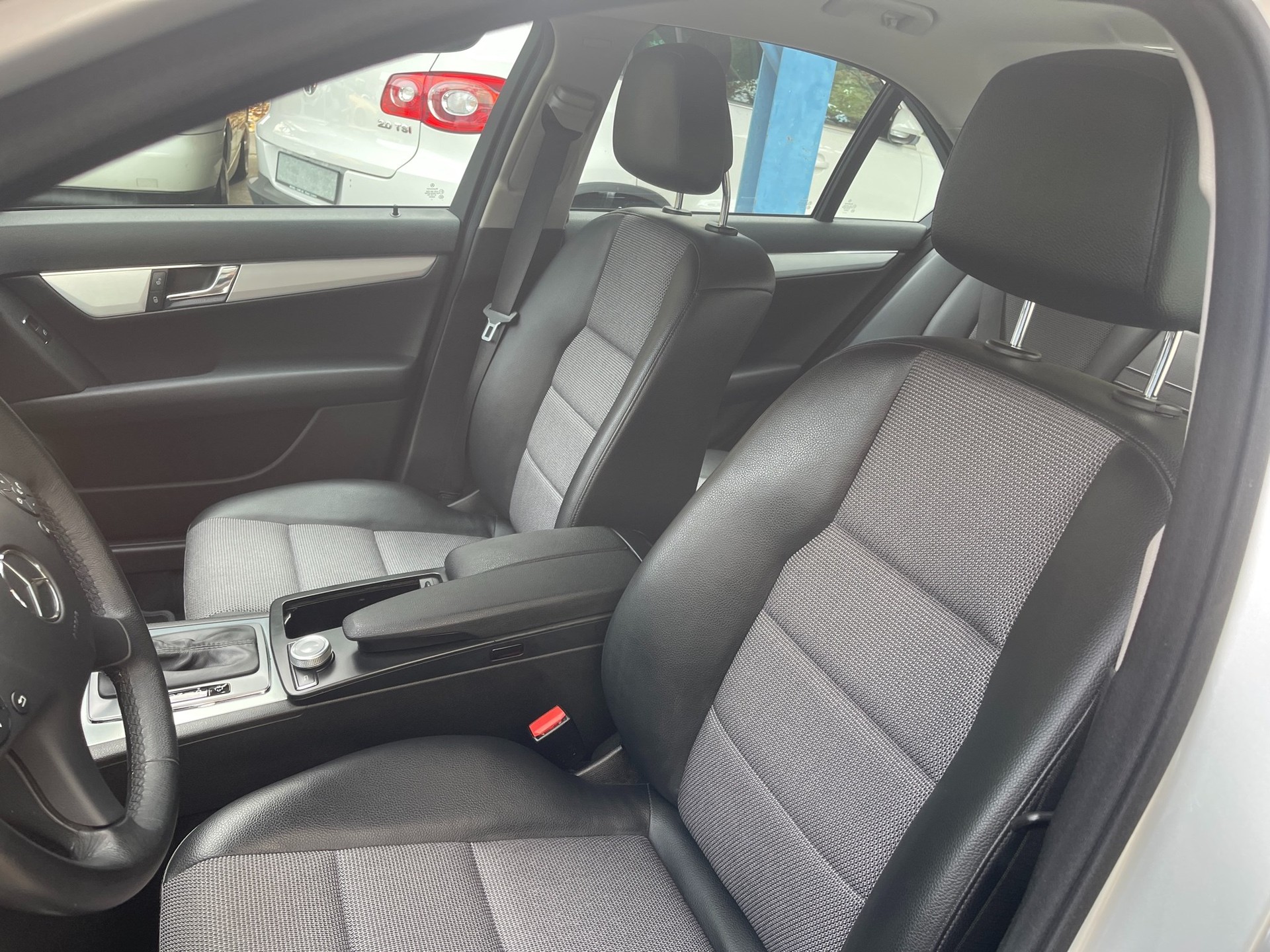 MERCEDES-BENZ C 300 (280) Avantgarde 7G-Tronic-image-7
