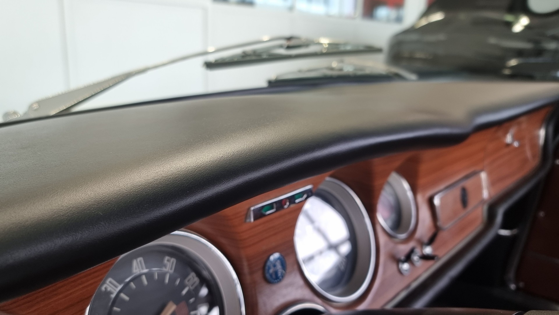 ALFA ROMEO GT 1600 Veloce-image-23