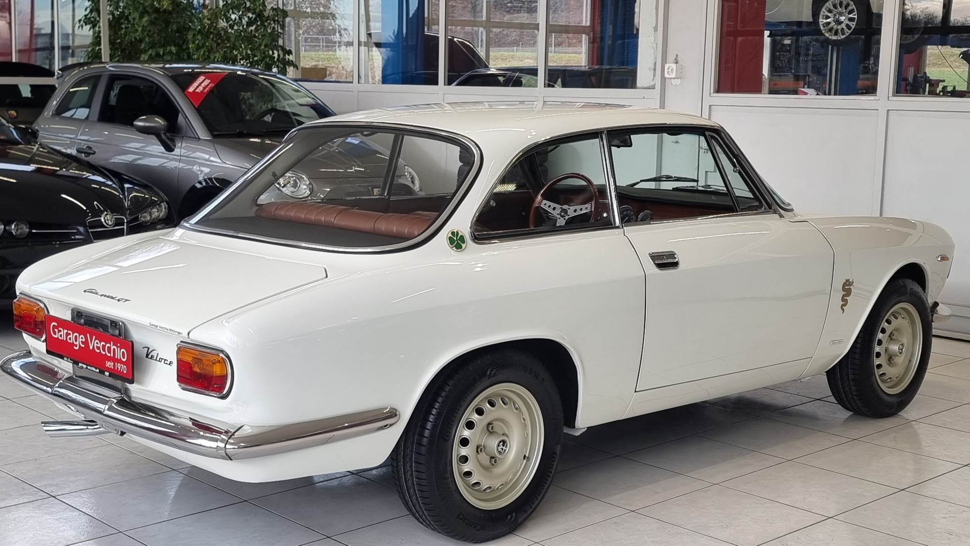 ALFA ROMEO GT 1600 Veloce-image-6