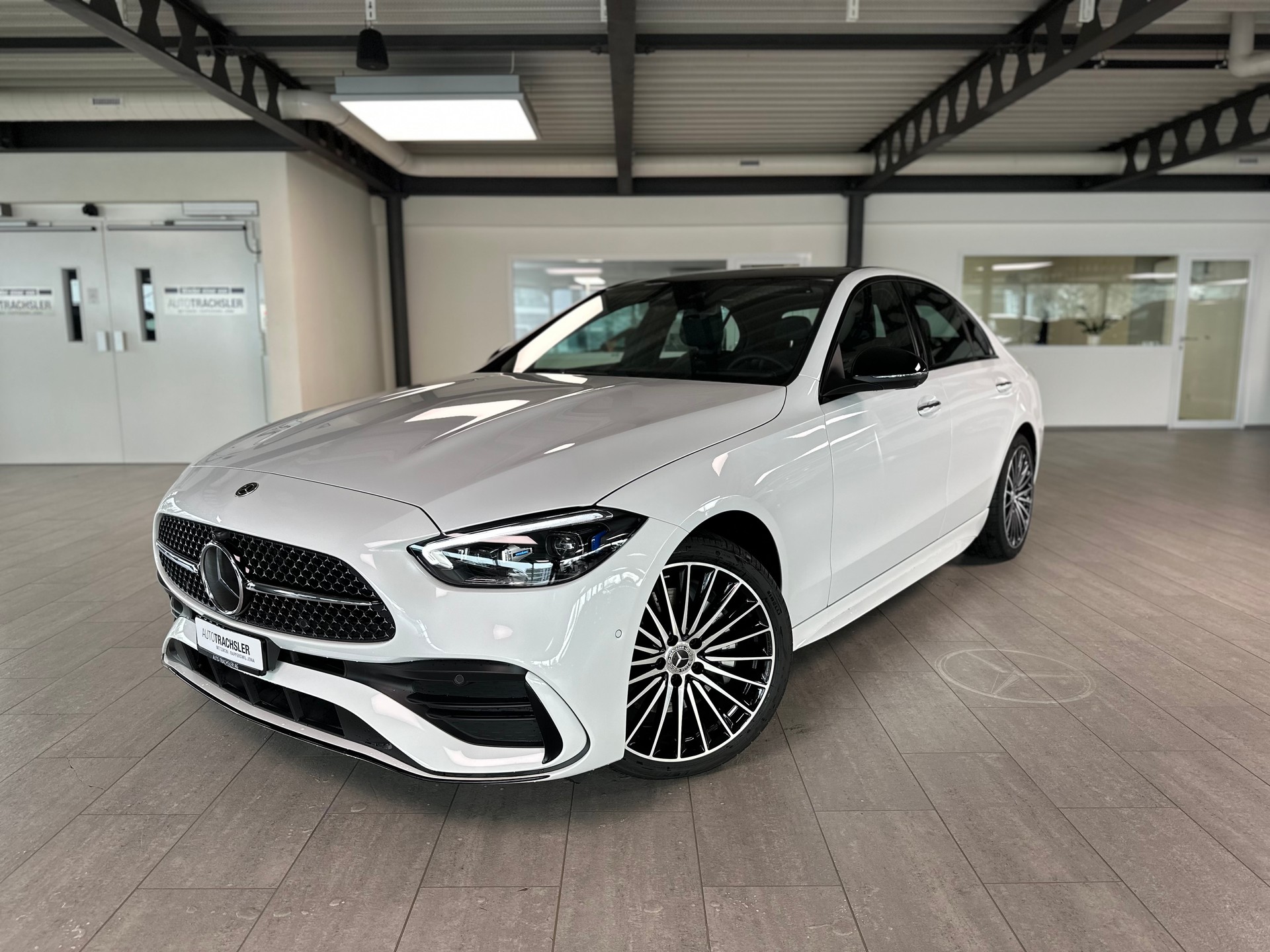MERCEDES-BENZ C 300 4Matic AMG Line