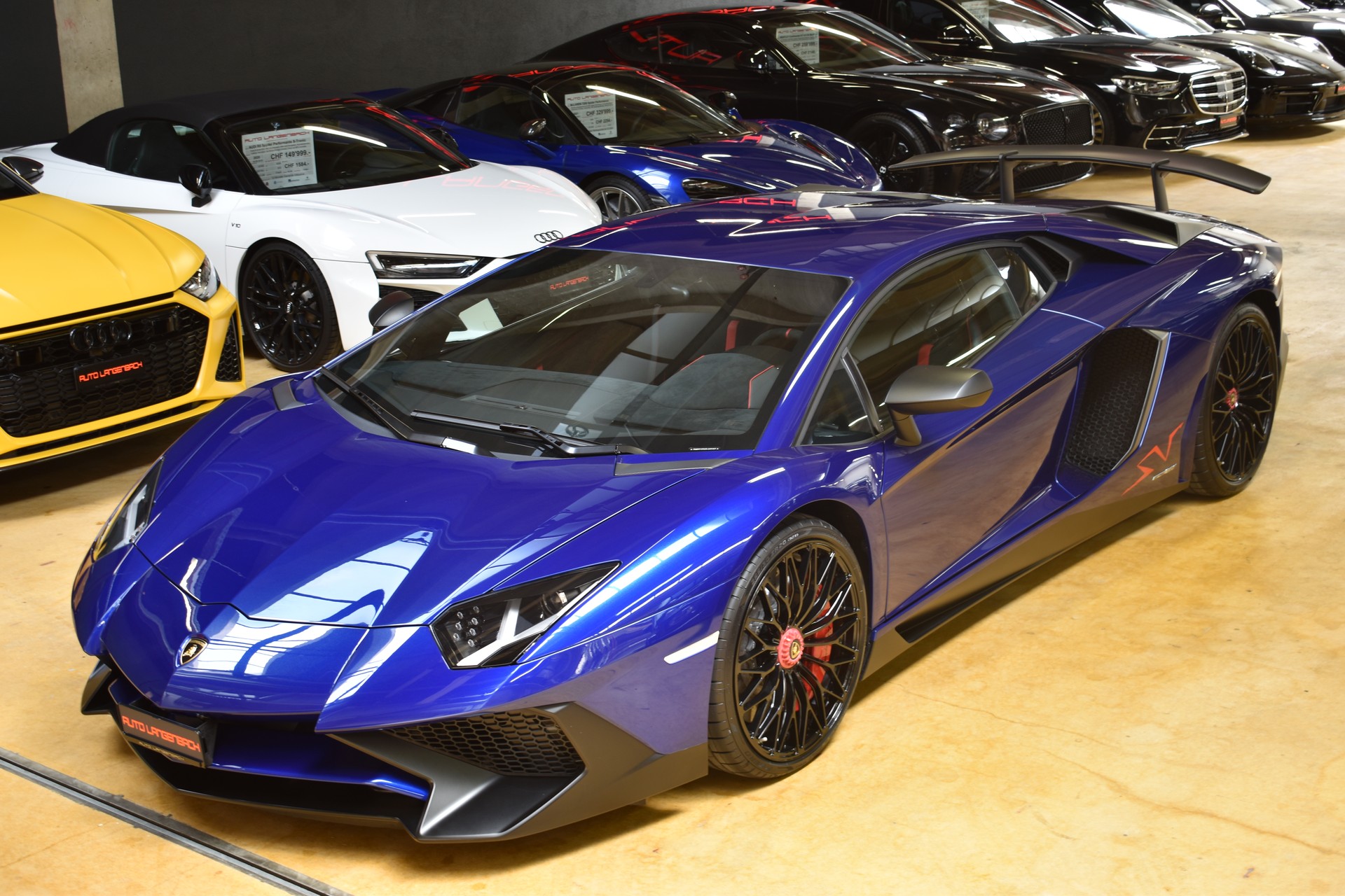 LAMBORGHINI Aventador LP750-4 SuperVeloce Coupé E-Gear "Blue-Sideris"-showroom-element-2
