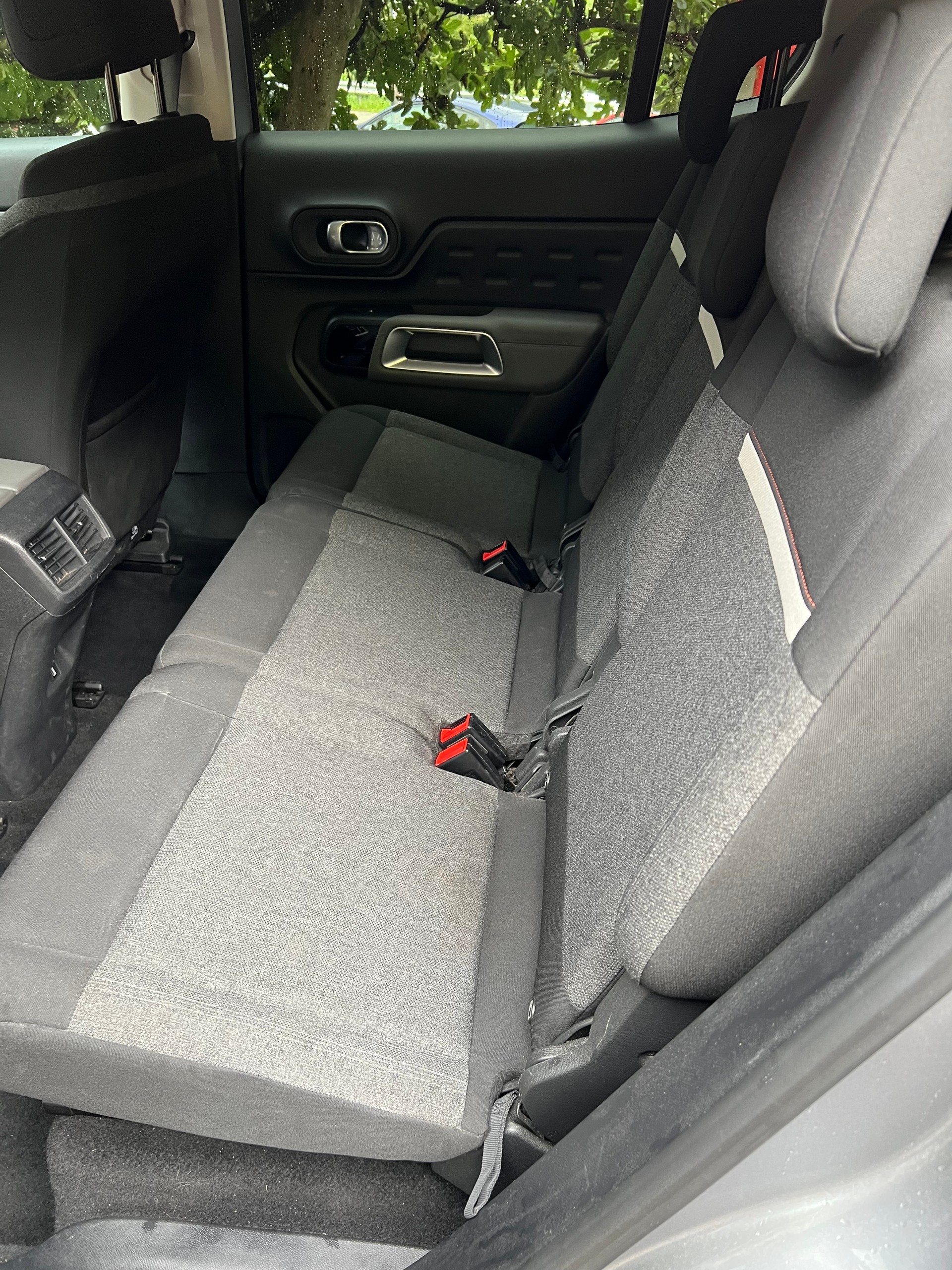 CITROEN C5 Aircross 1.5 BlueHD Feel EAT8-image-5