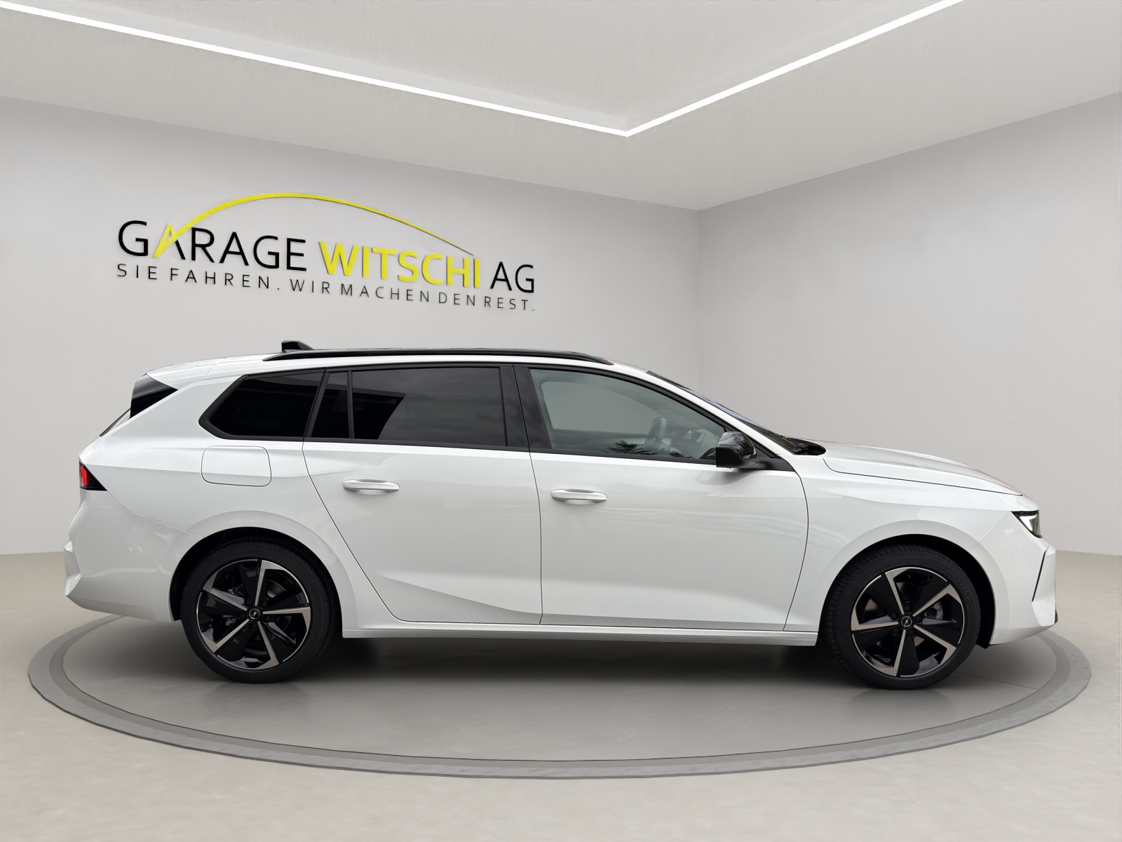OPEL Astra L Sports Tourer 1.2 Turbo HYBRID-showroom-element-3