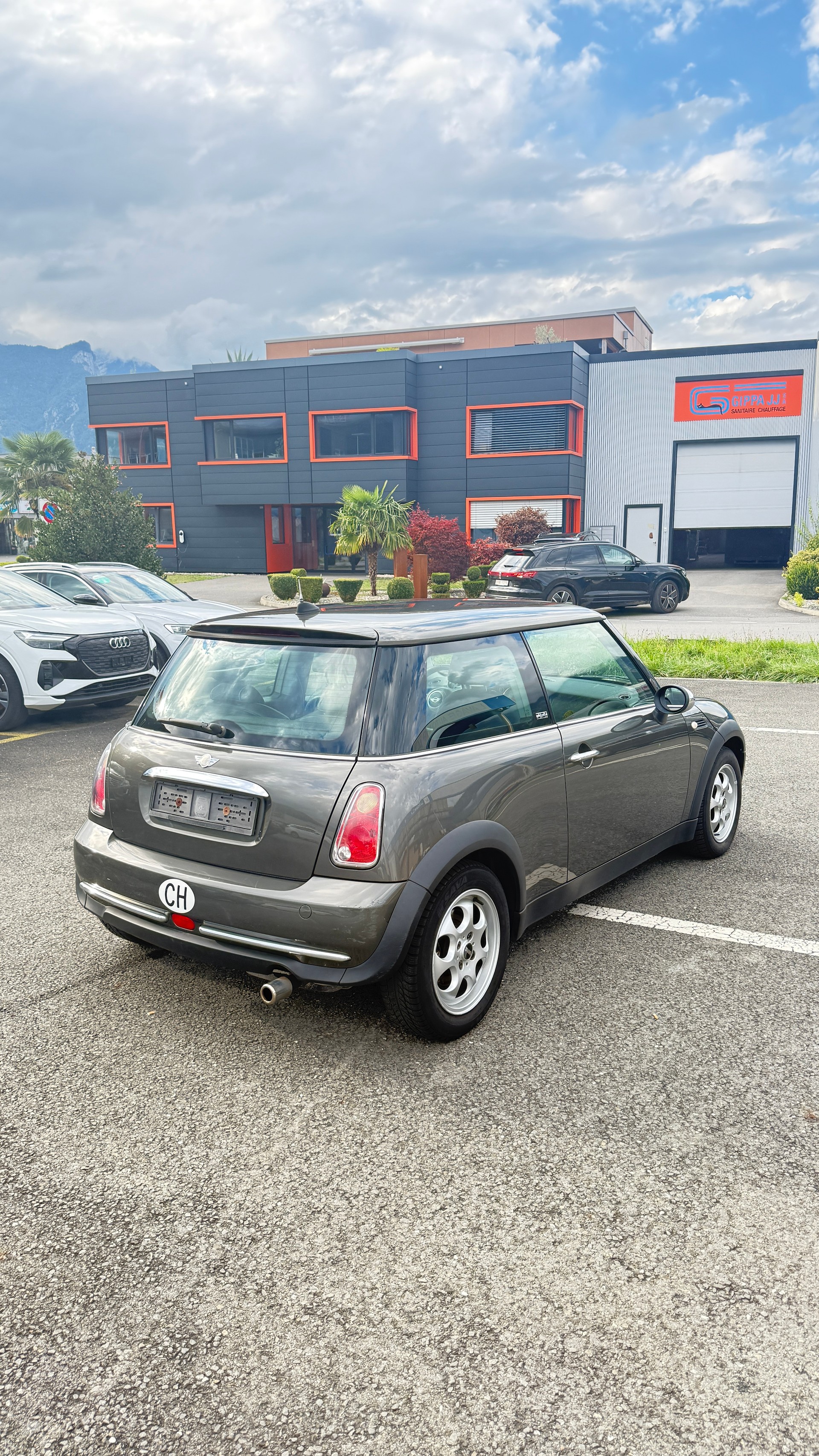 MINI One-image-6