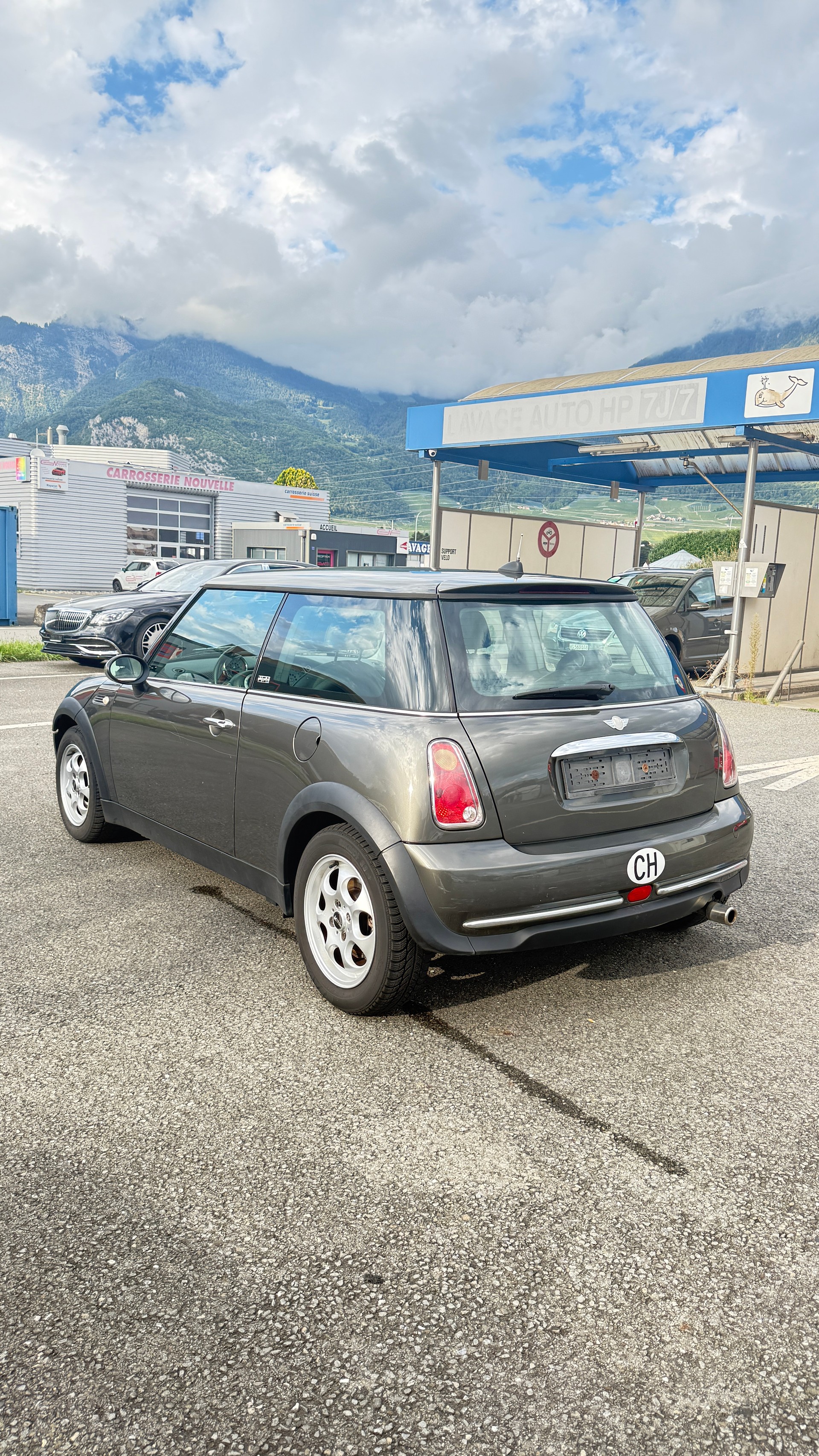 MINI One-image-4