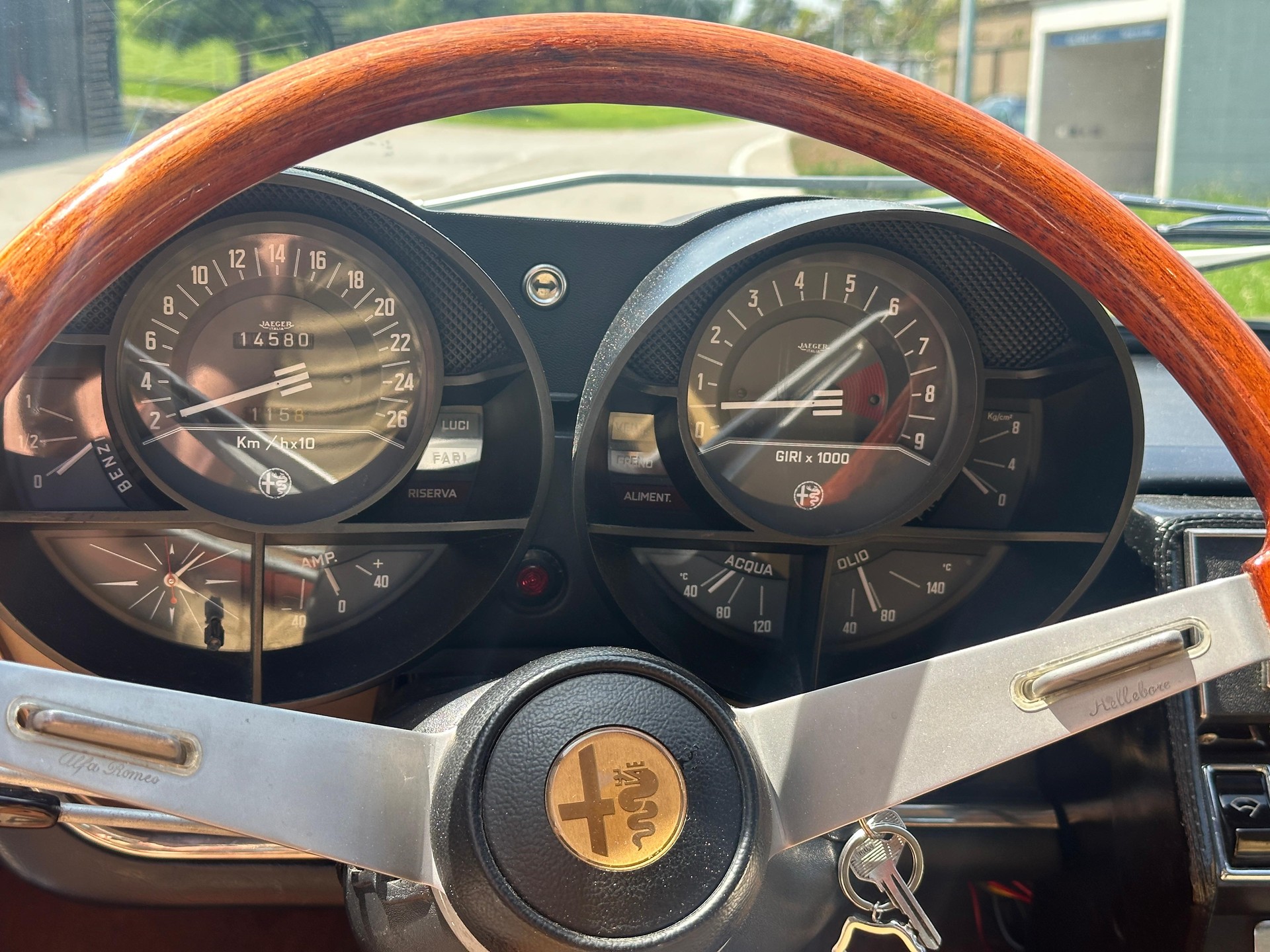 ALFA ROMEO MONTREAL-image-8