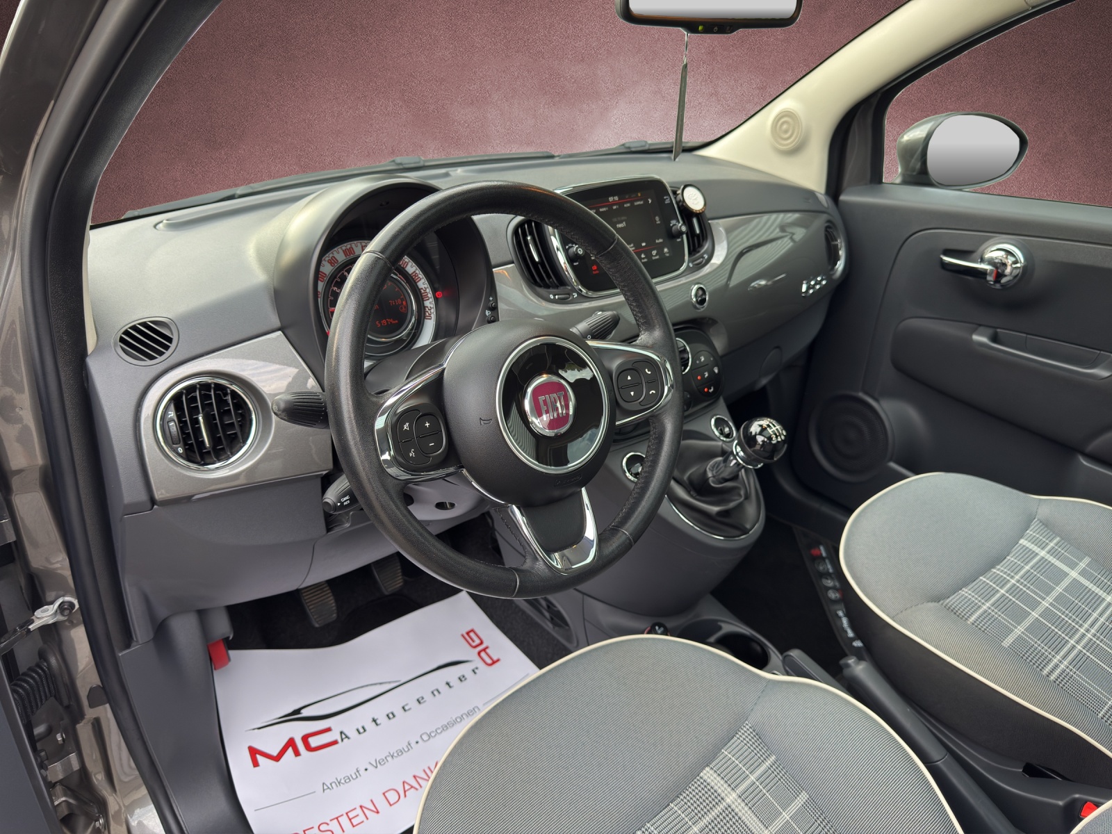 FIAT 500C 0.9 Twinair Turbo Mirror-image-6
