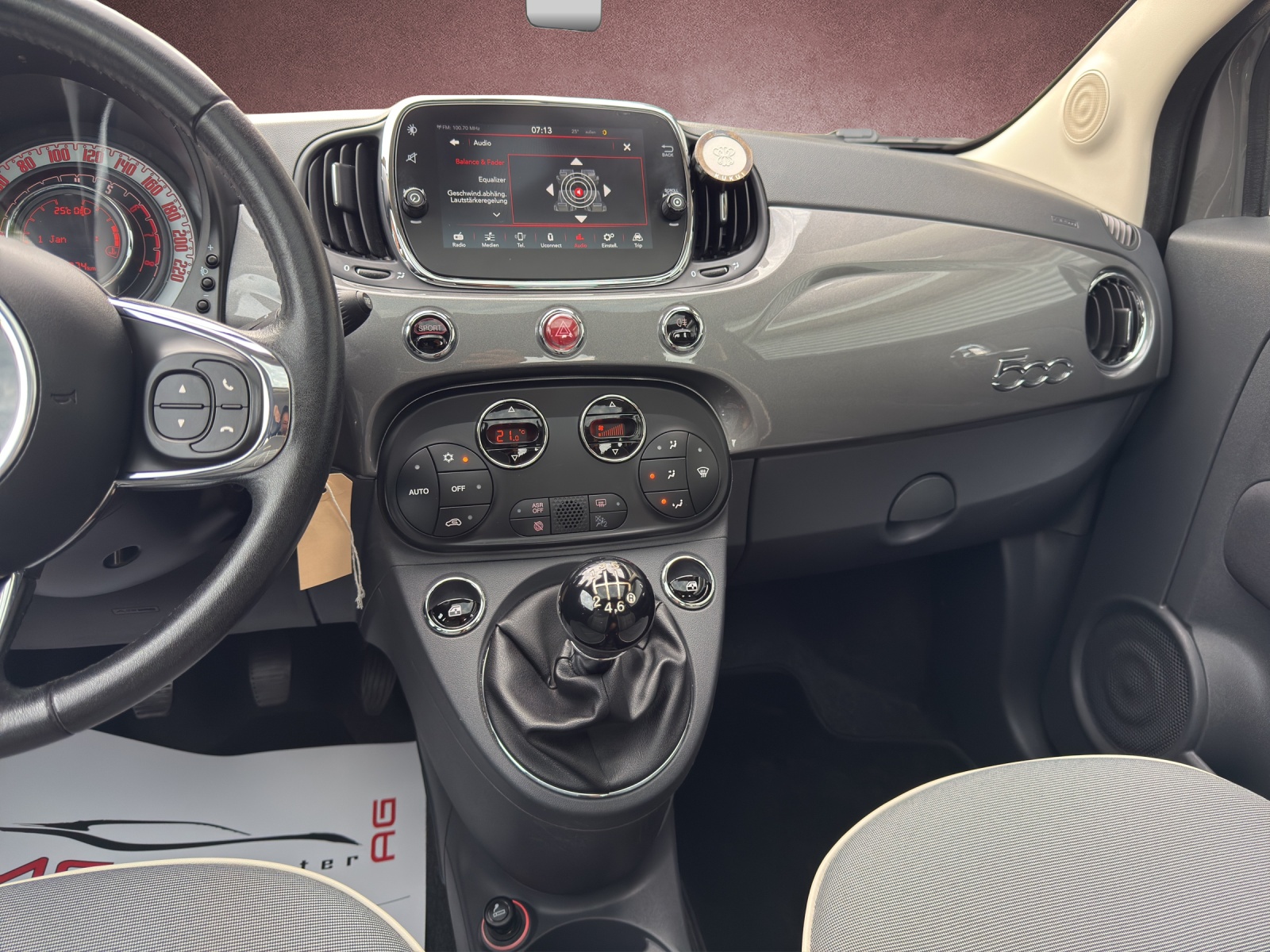 FIAT 500C 0.9 Twinair Turbo Mirror-image-8