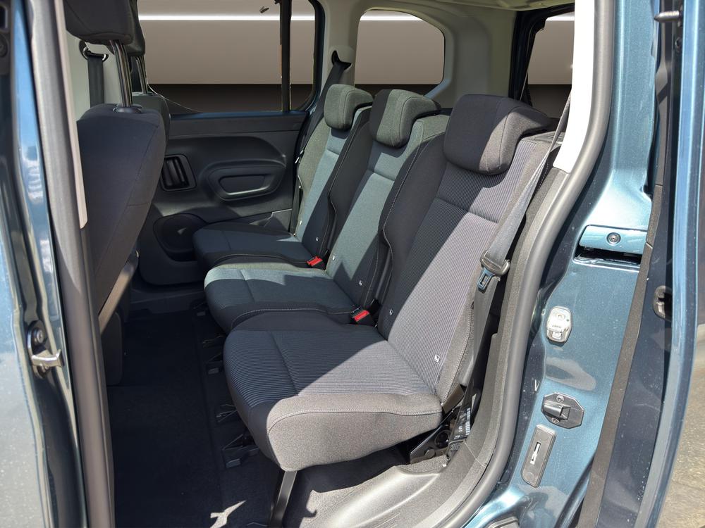 FIAT E-Doblo Lounge-image-11
