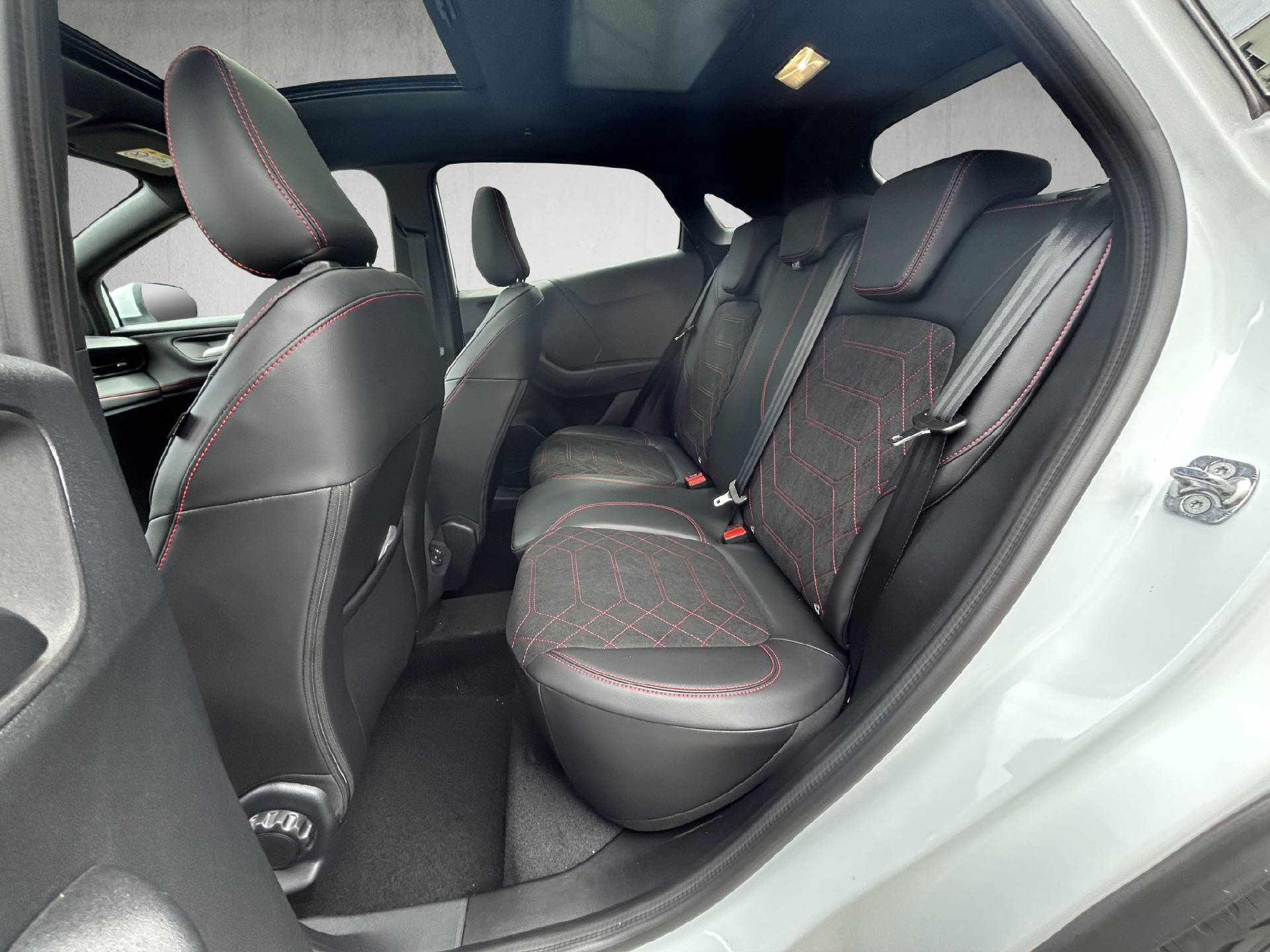FORD Puma 1.0 EcoB Hybrid 125 ST-Line X-image-13