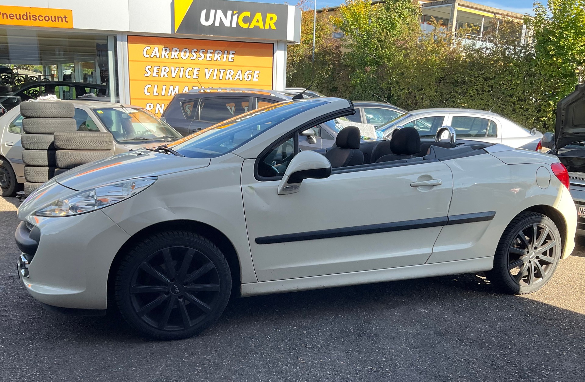 PEUGEOT 207 CC 1.6 16V Trendy-image-4
