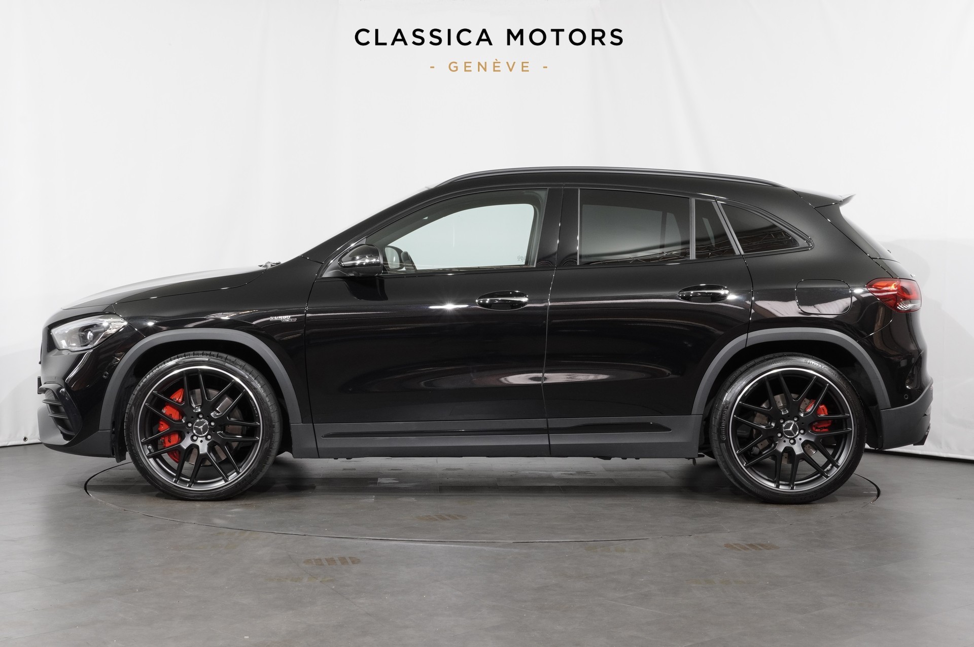 MERCEDES-BENZ GLA 45 S AMG 4Matic+ 8G-Speedshift DCT-image-6