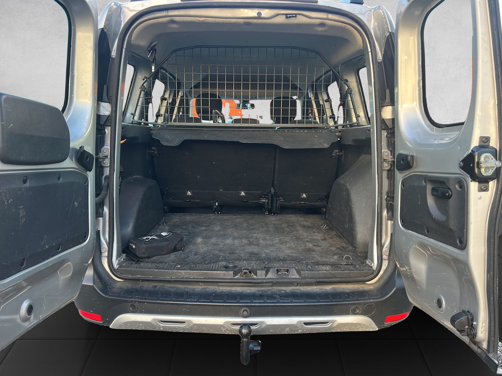 DACIA Dokker 1.2 T Stepway-image-19