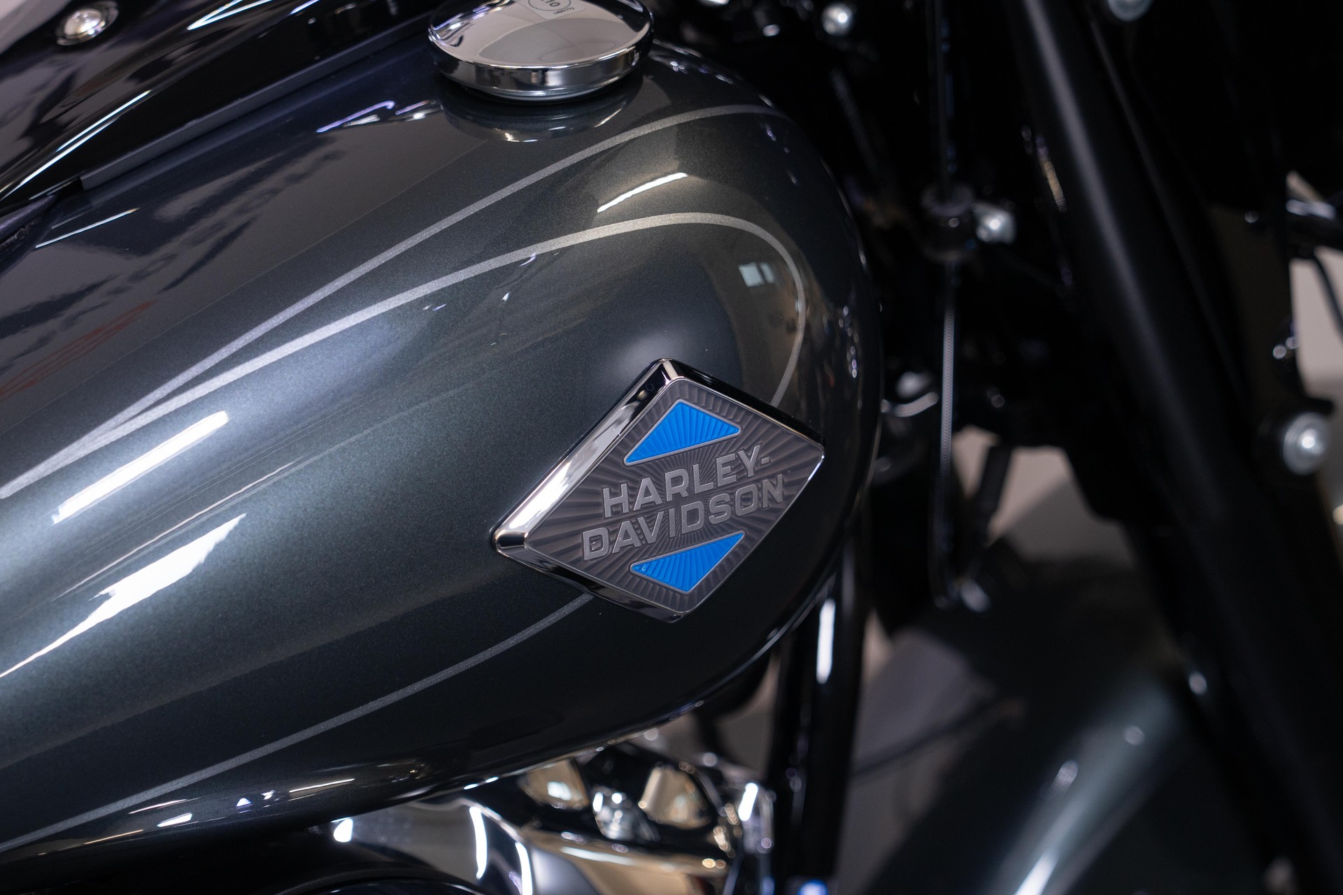 HARLEY-DAVIDSON FLHCS Heritage Classic 117-image-7
