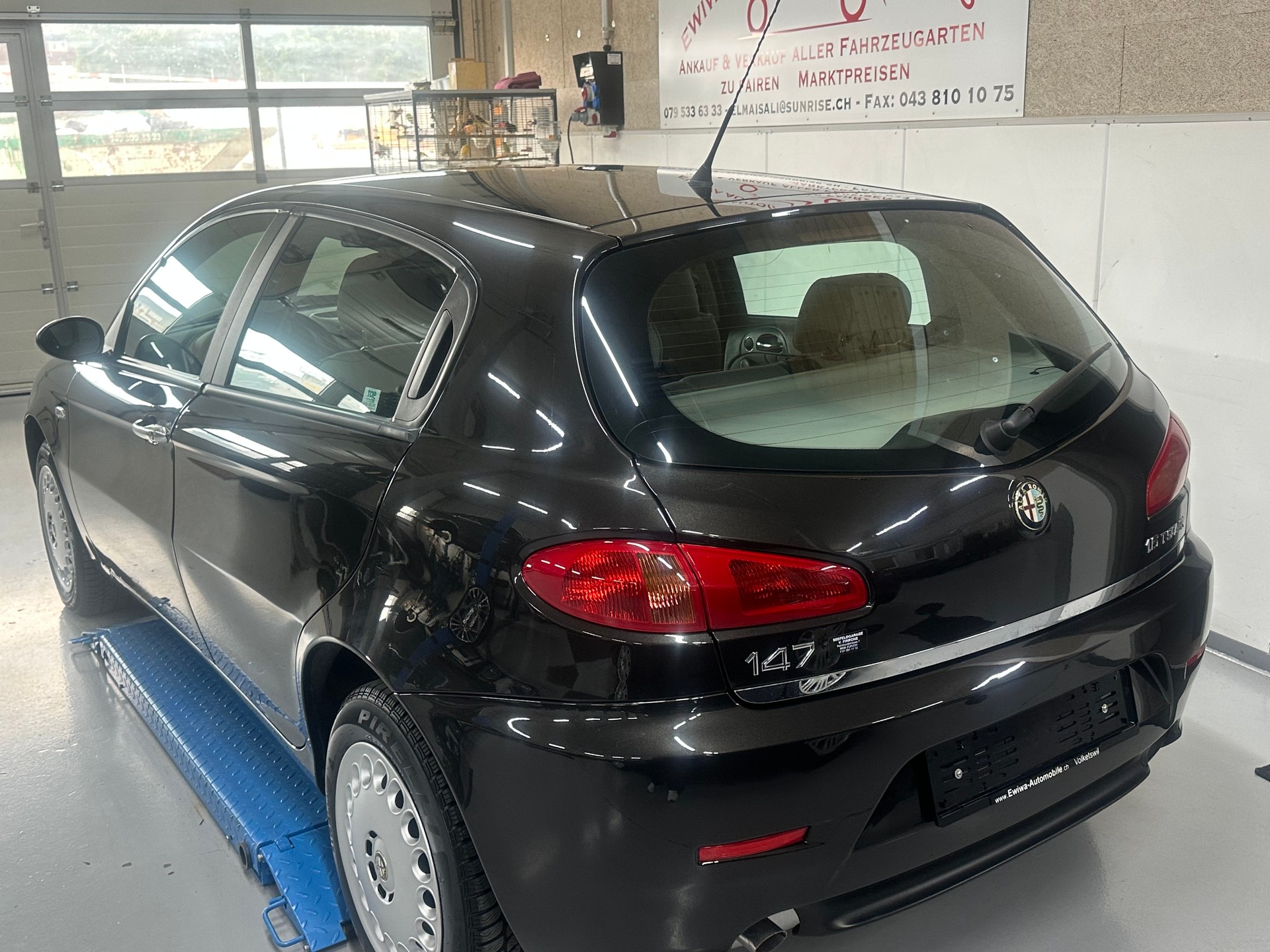ALFA ROMEO 147 1.6 TS 16V Distinctive-image-4