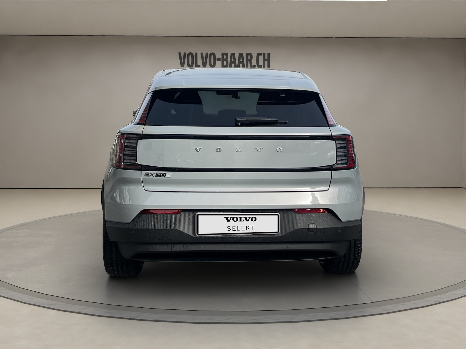 VOLVO EX 30 E60 Plus-showroom-element-3
