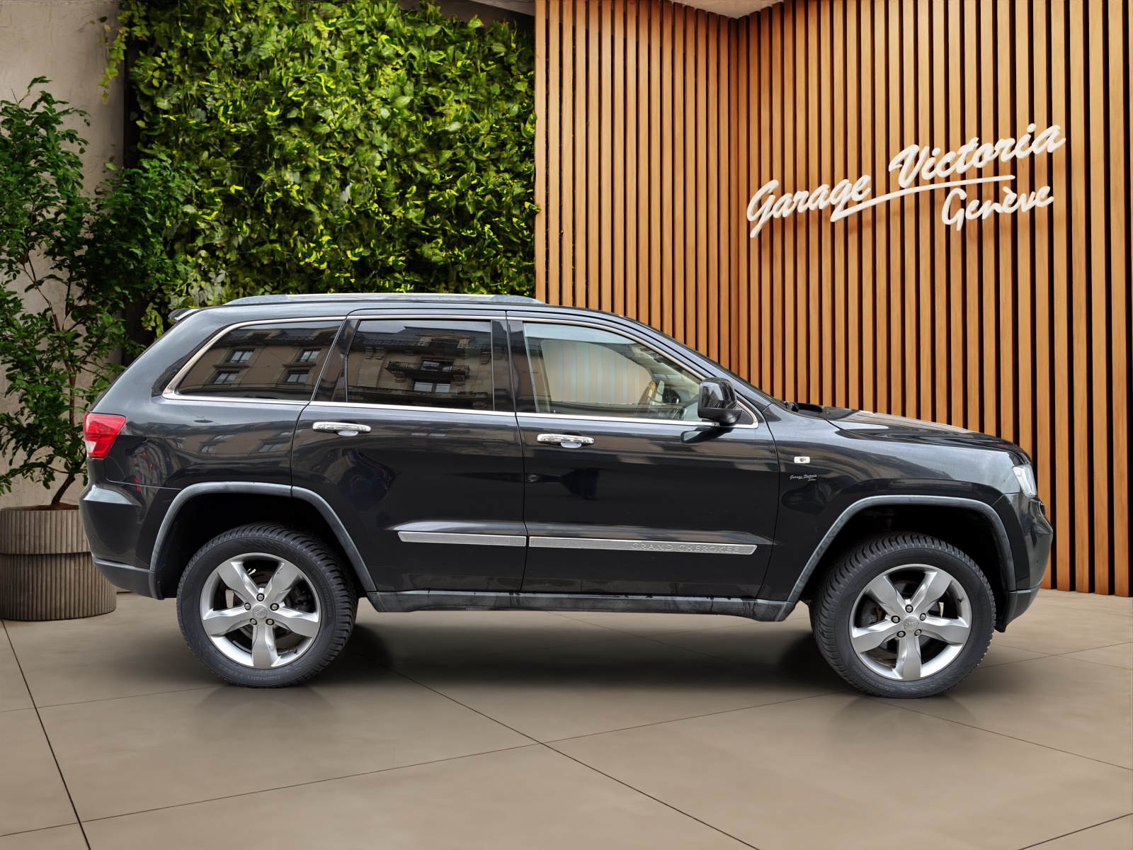JEEP Grand Cherokee 3.0 CRD Overland Automatic-image-7
