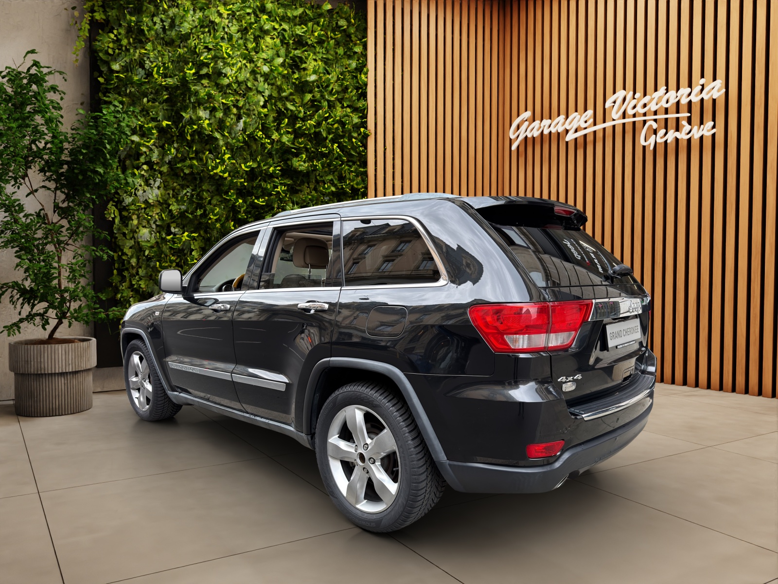 JEEP Grand Cherokee 3.0 CRD Overland Automatic-image-4