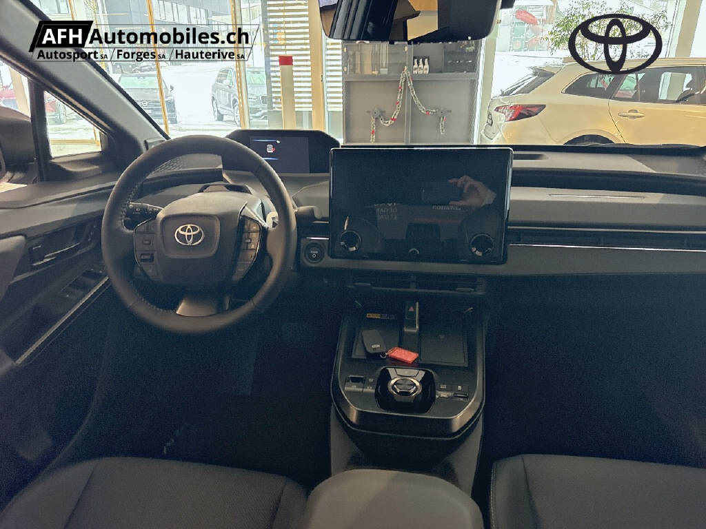 TOYOTA bZ4X Premium AWD-image-8