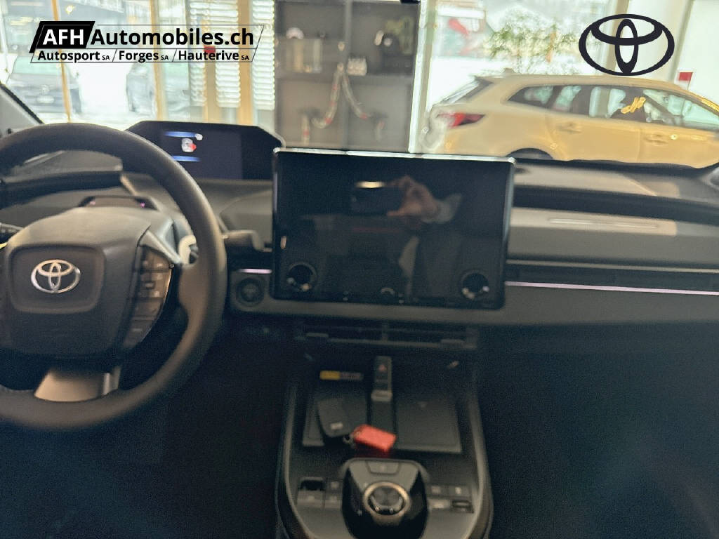TOYOTA bZ4X Premium AWD-image-11
