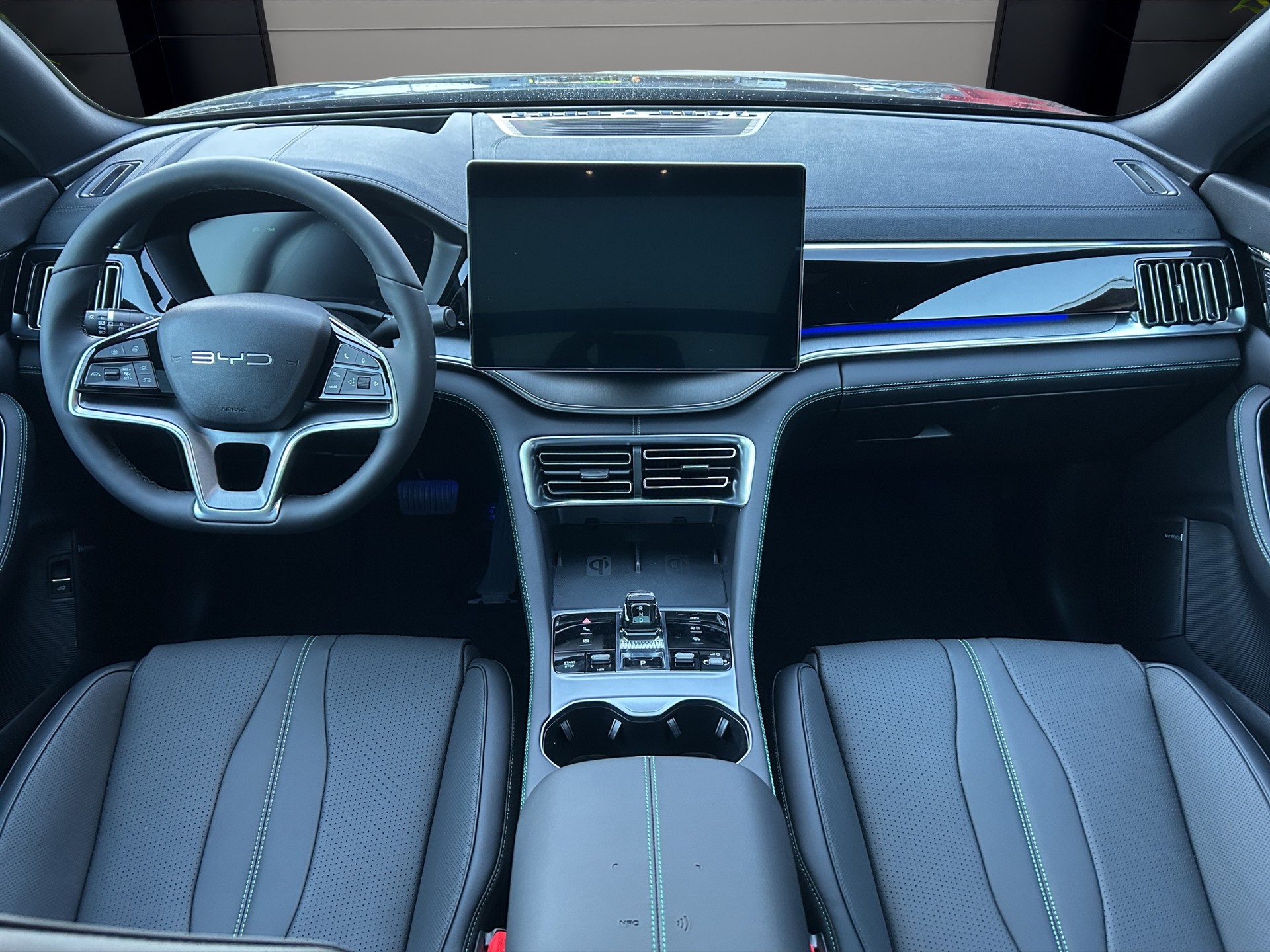 BYD Seal U DM-i Design AWD-image-8