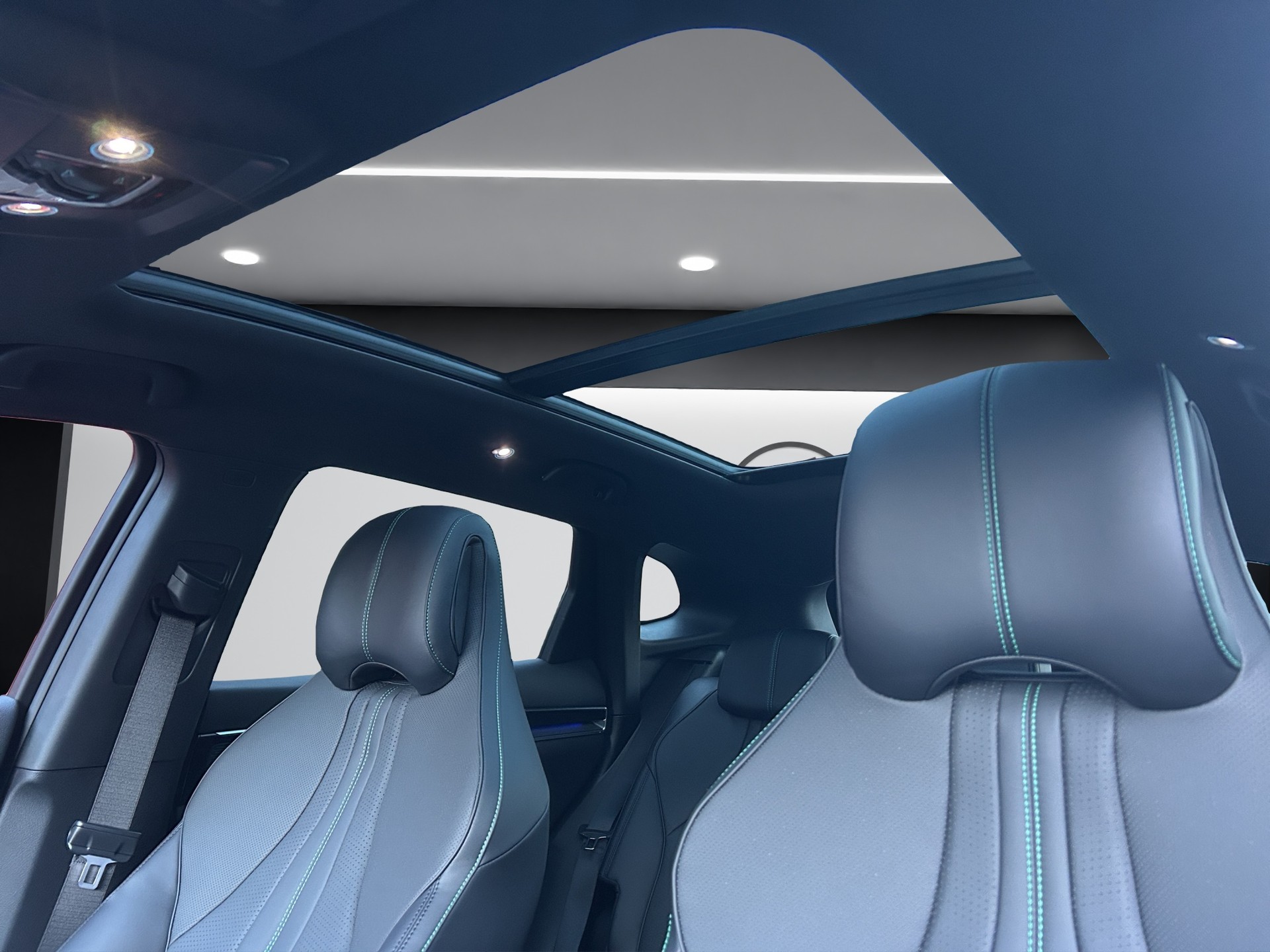 BYD Seal U DM-i Design AWD-image-13