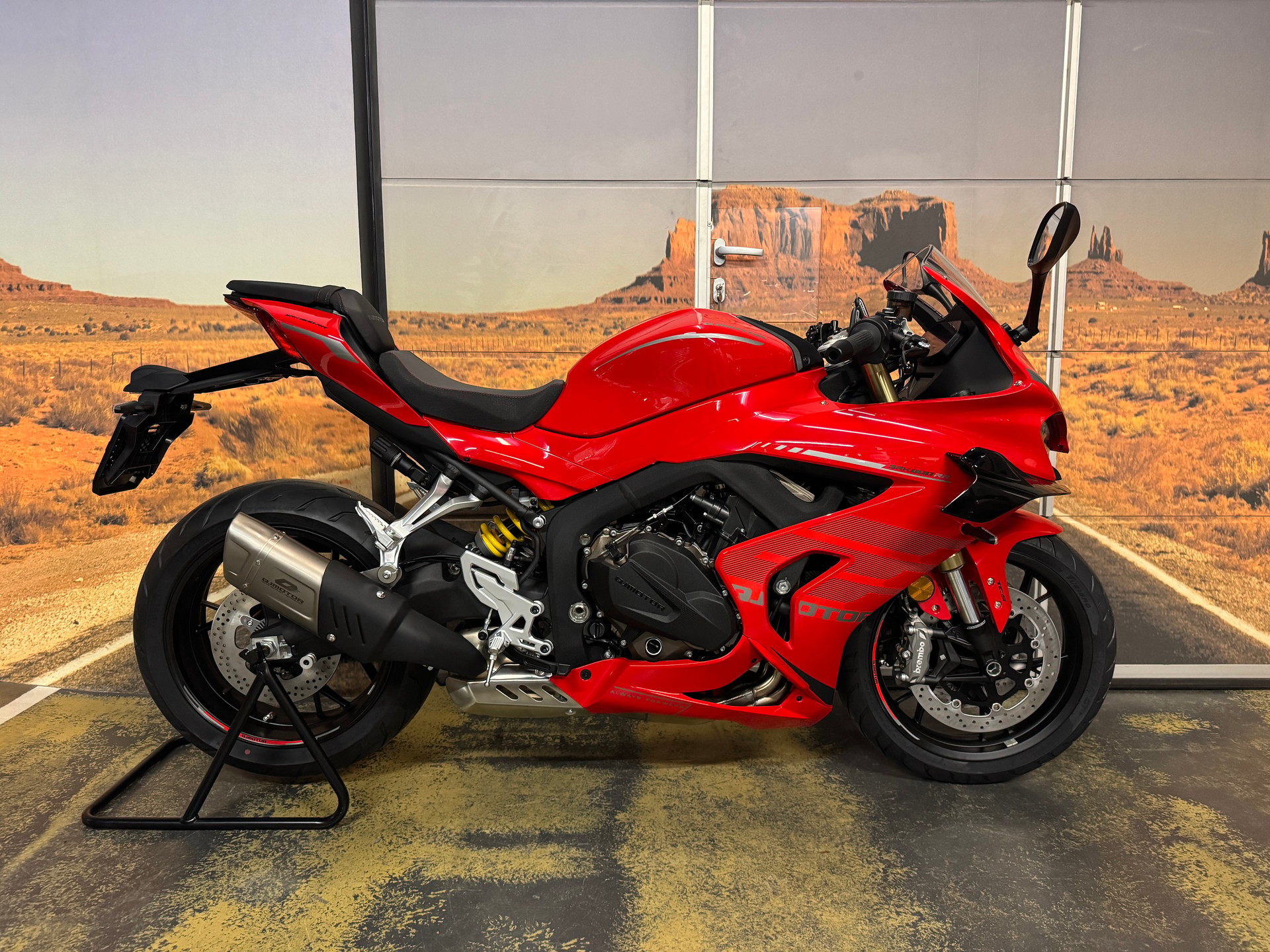 QJ SRK 800 RR