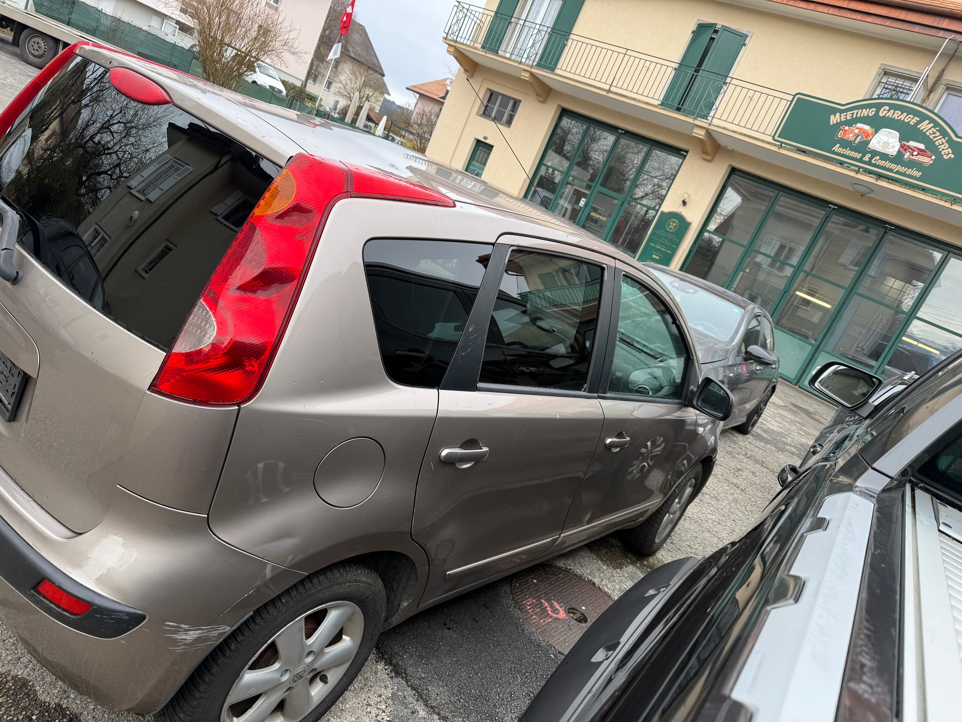 NISSAN Note 1.4 acenta-showroom-element-1