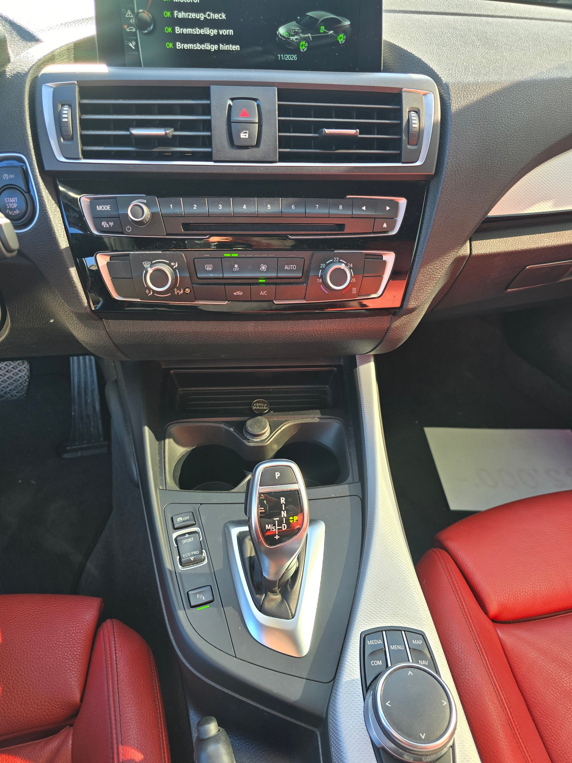 BMW M240i xDrive Steptronic-image-11