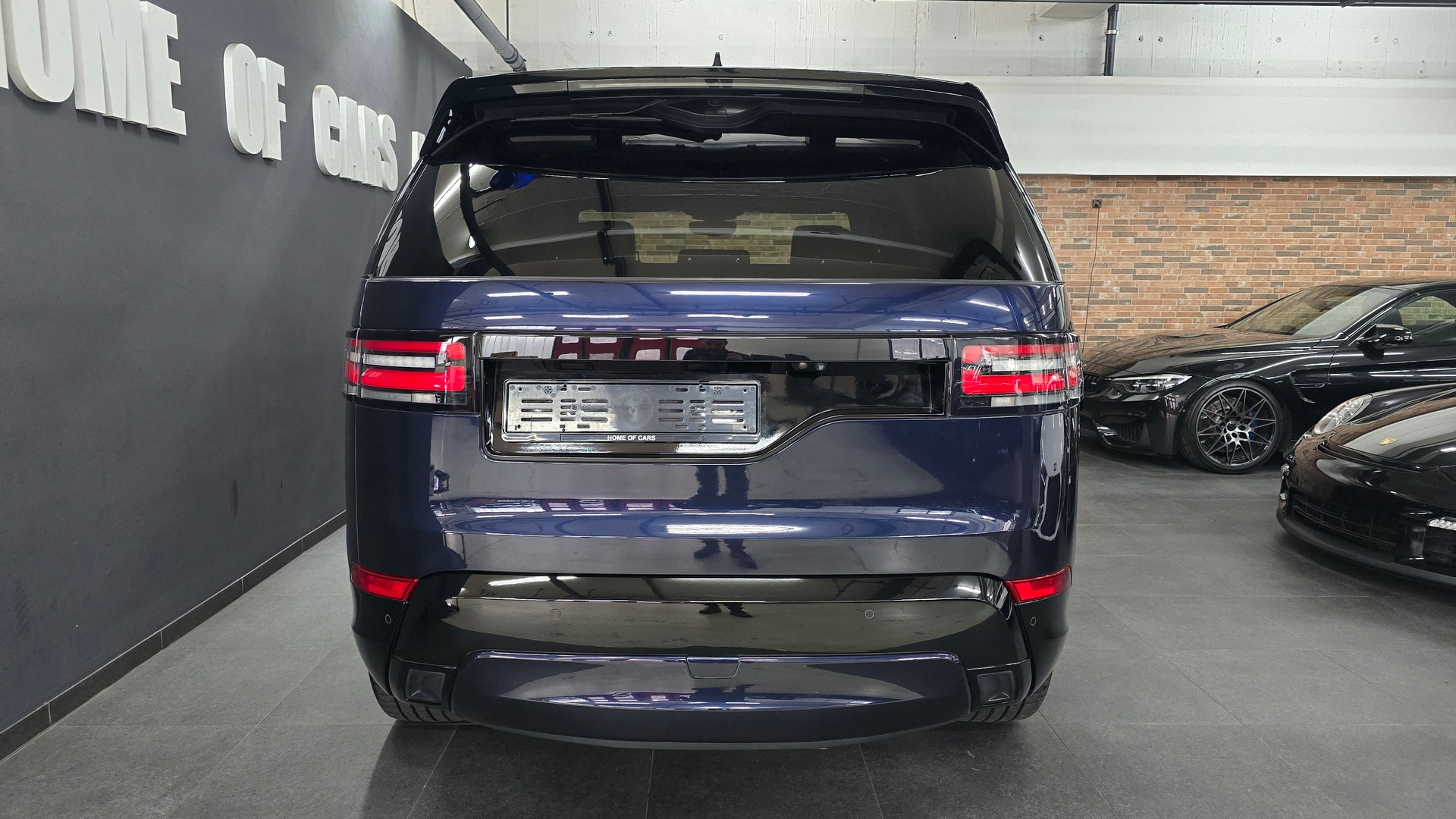 LAND ROVER Discovery 3.0 TD6 HSE Luxury Automatic-image-7
