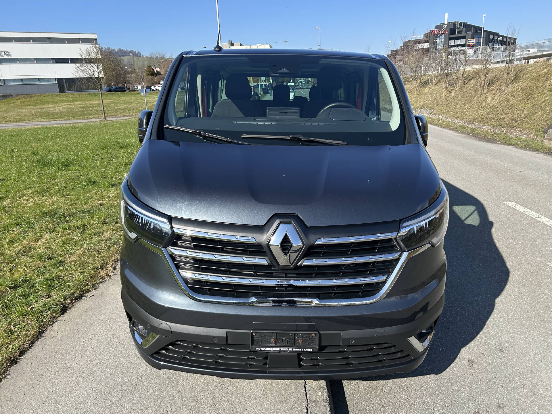 RENAULT Trafic L2H1 Kombi 170 PS DSG-image-6