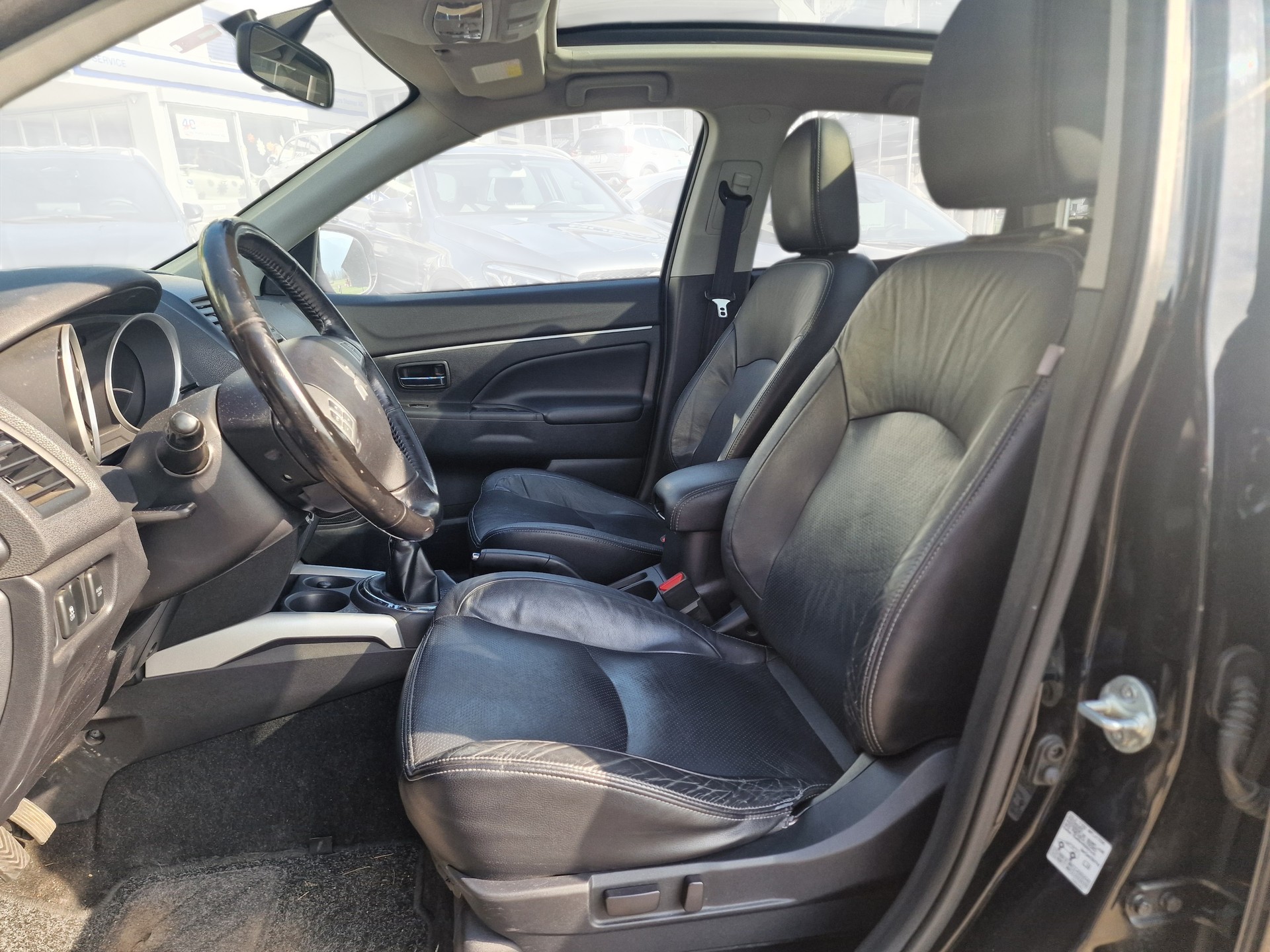 MITSUBISHI ASX 1.8 DID SuperJubilé 4WD 1.Hand 12Mt Gara MFK Neu-image-8