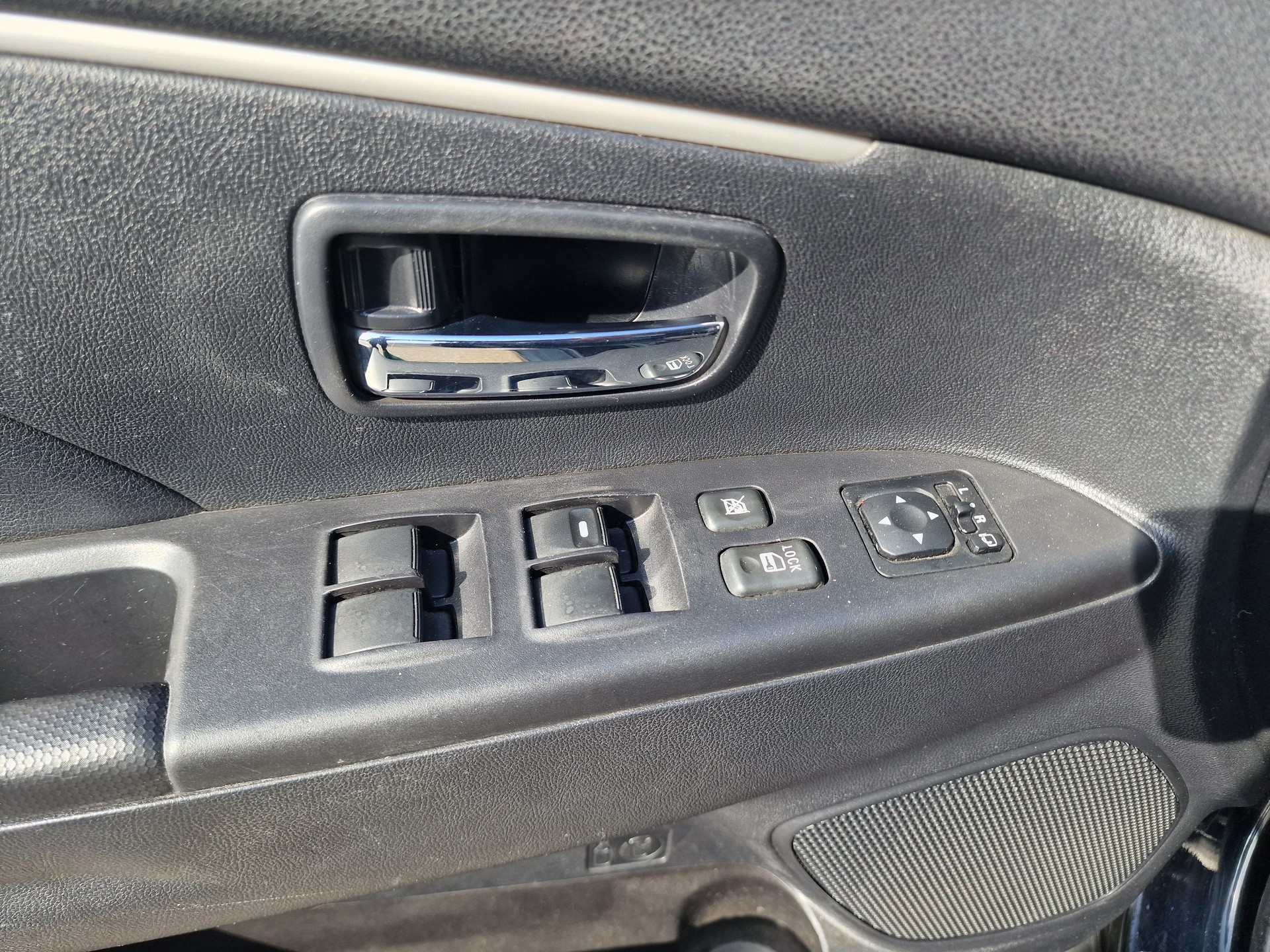 MITSUBISHI ASX 1.8 DID SuperJubilé 4WD 1.Hand 12Mt Gara MFK Neu-image-18